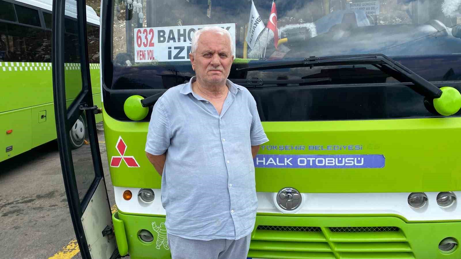 Kocaeli’de otobüs şoförünün zor anları kamerada: Böyle küfür ve tehdit etti