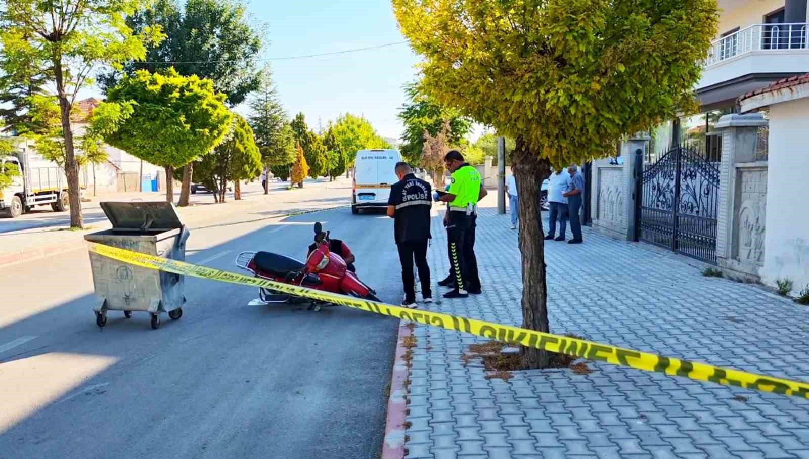 Motosiklet üzerinde kalp krizi geçiren adam hayatını kaybetti