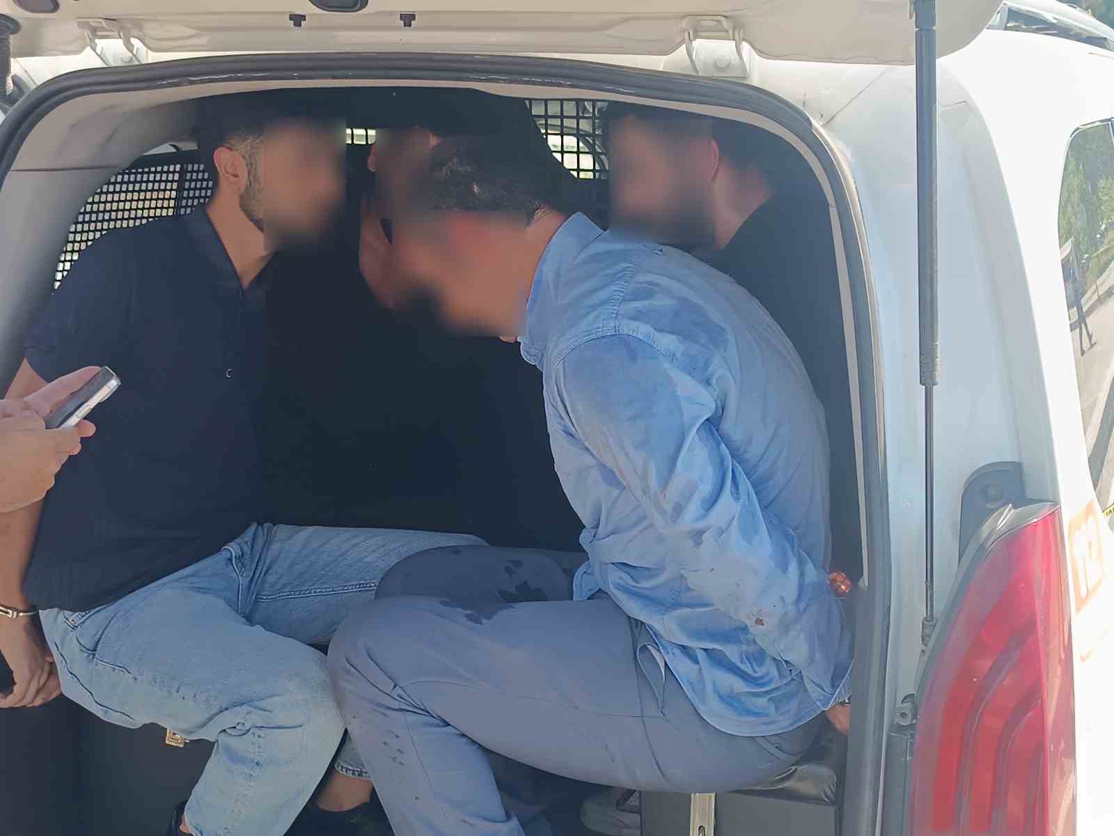 Bursa Adliyesi’nde boşanma davası gerginliği: Silahla ateş açıldı, 5 gözaltı