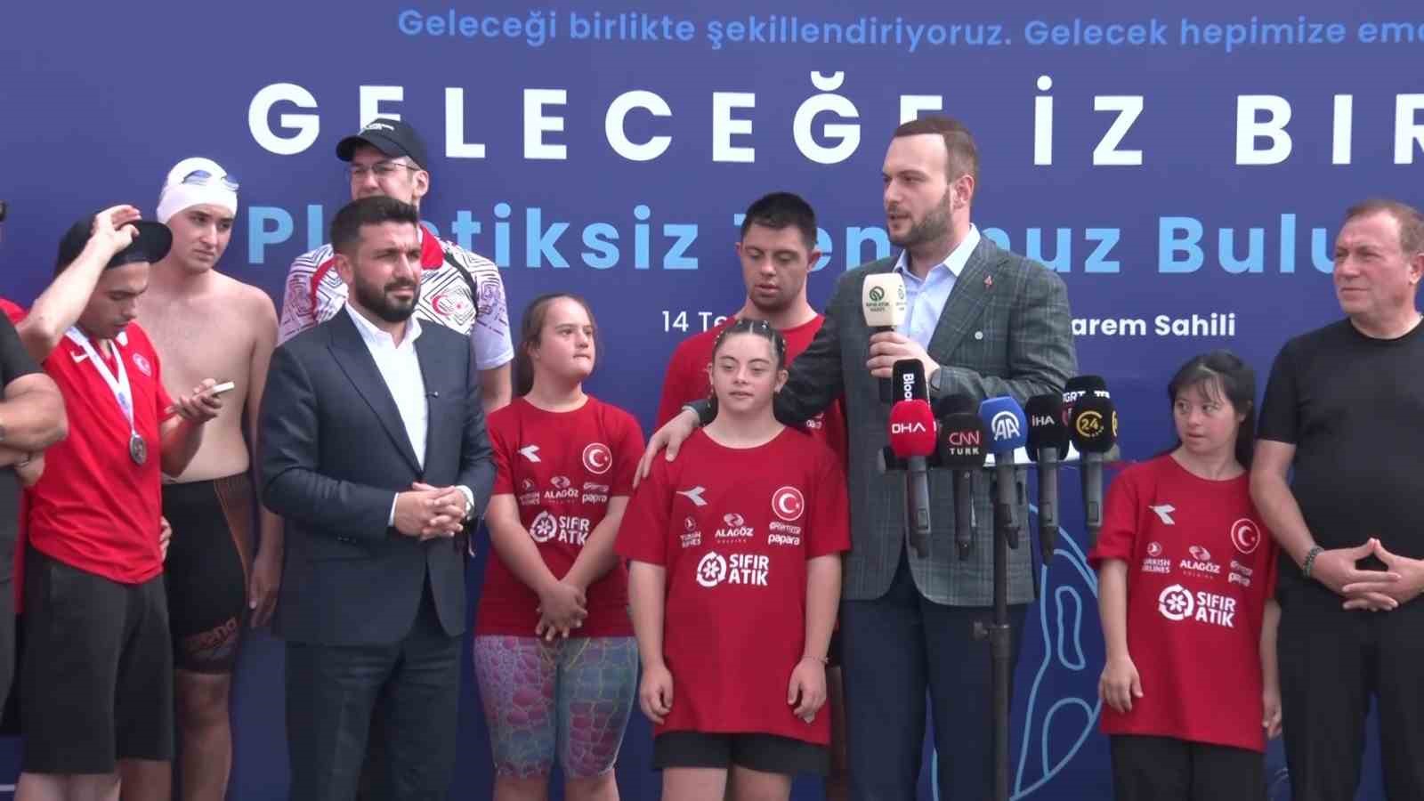 Üsküdar’da dalgıçlar ve özel sporcular deniz temizliği için buluştu
