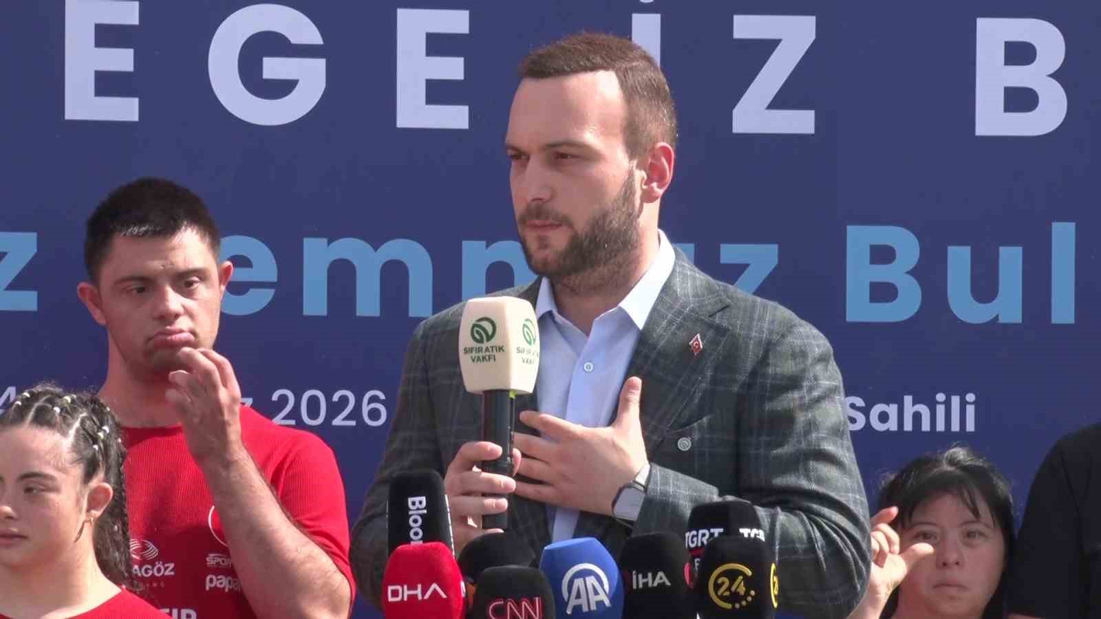 Üsküdar’da dalgıçlar ve özel sporcular deniz temizliği için buluştu