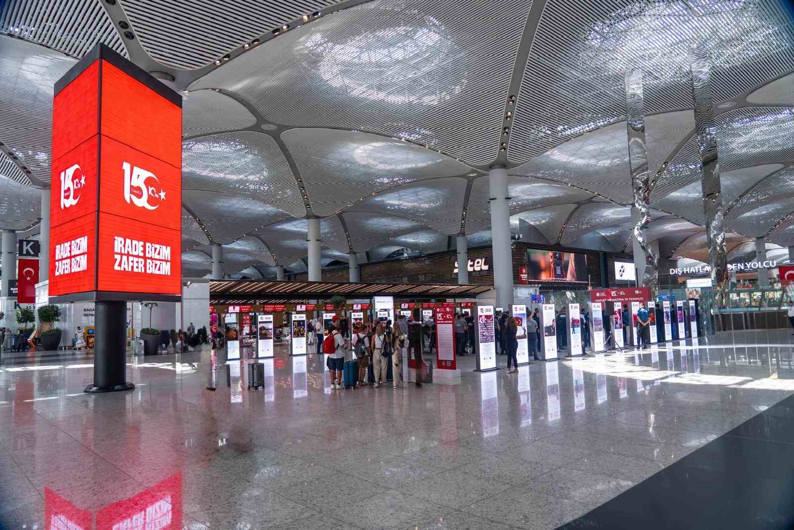İGA İstanbul Havalimanı, direniş ruhunu ve milli birlik hafızasını geleceğe taşıyor