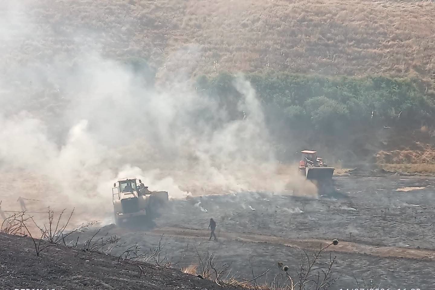 Yangına müdahale eden 4 personel dumandan etkilendi