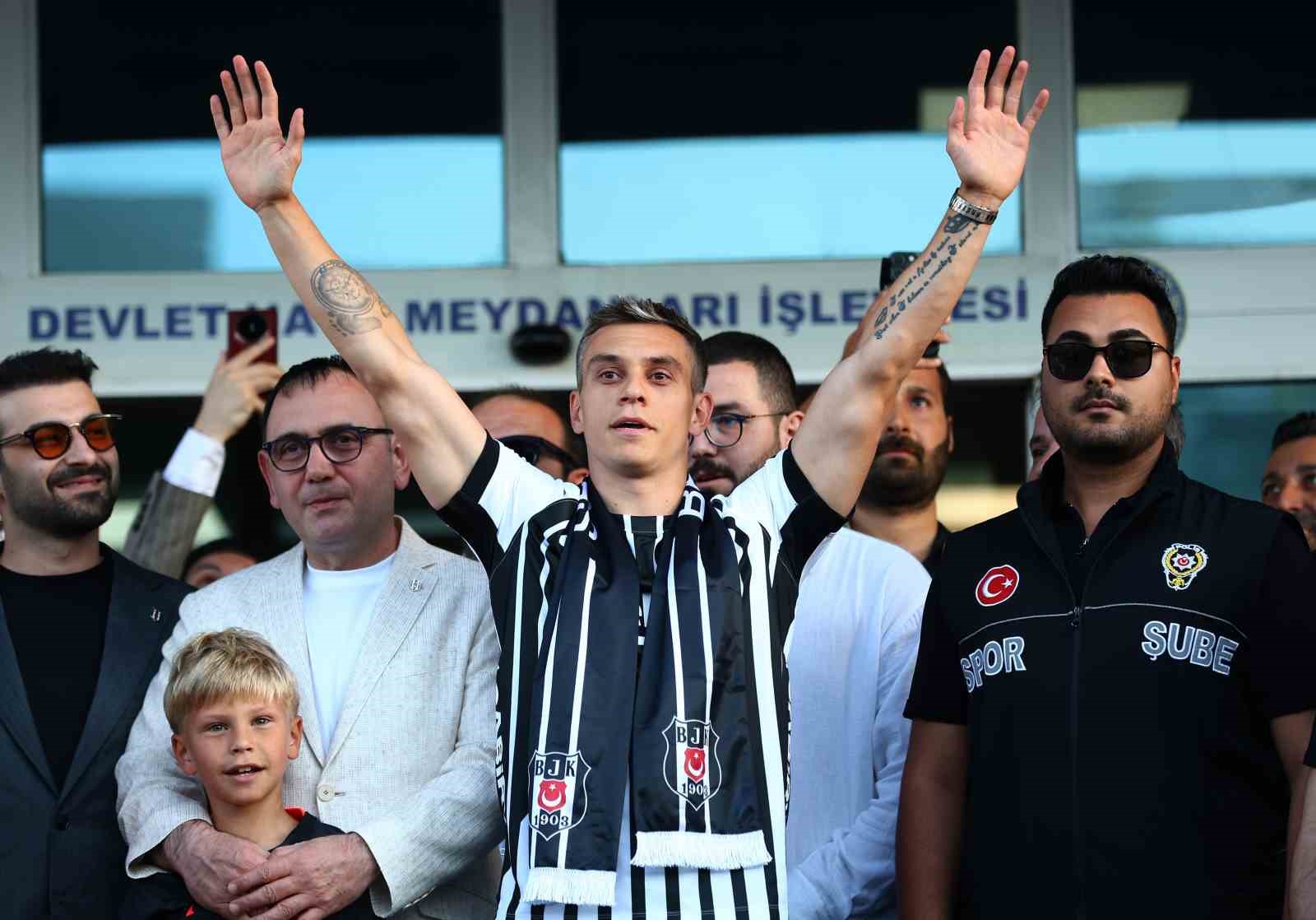 Leandro Trossard, Beşiktaş için İstanbul’a geldi