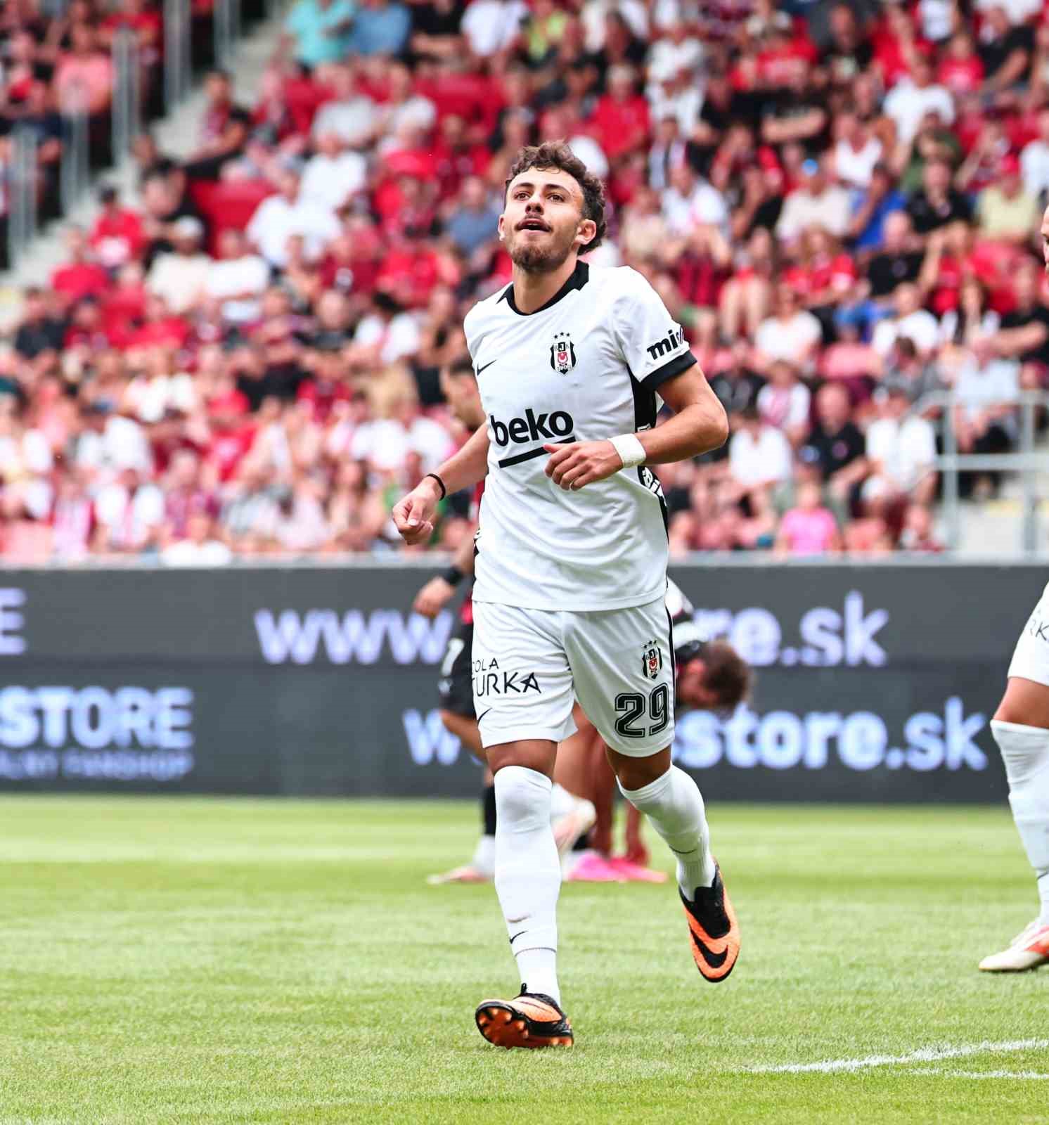 Beşiktaş, hazırlık maçında Spartak Trnava’ya mağlup oldu
