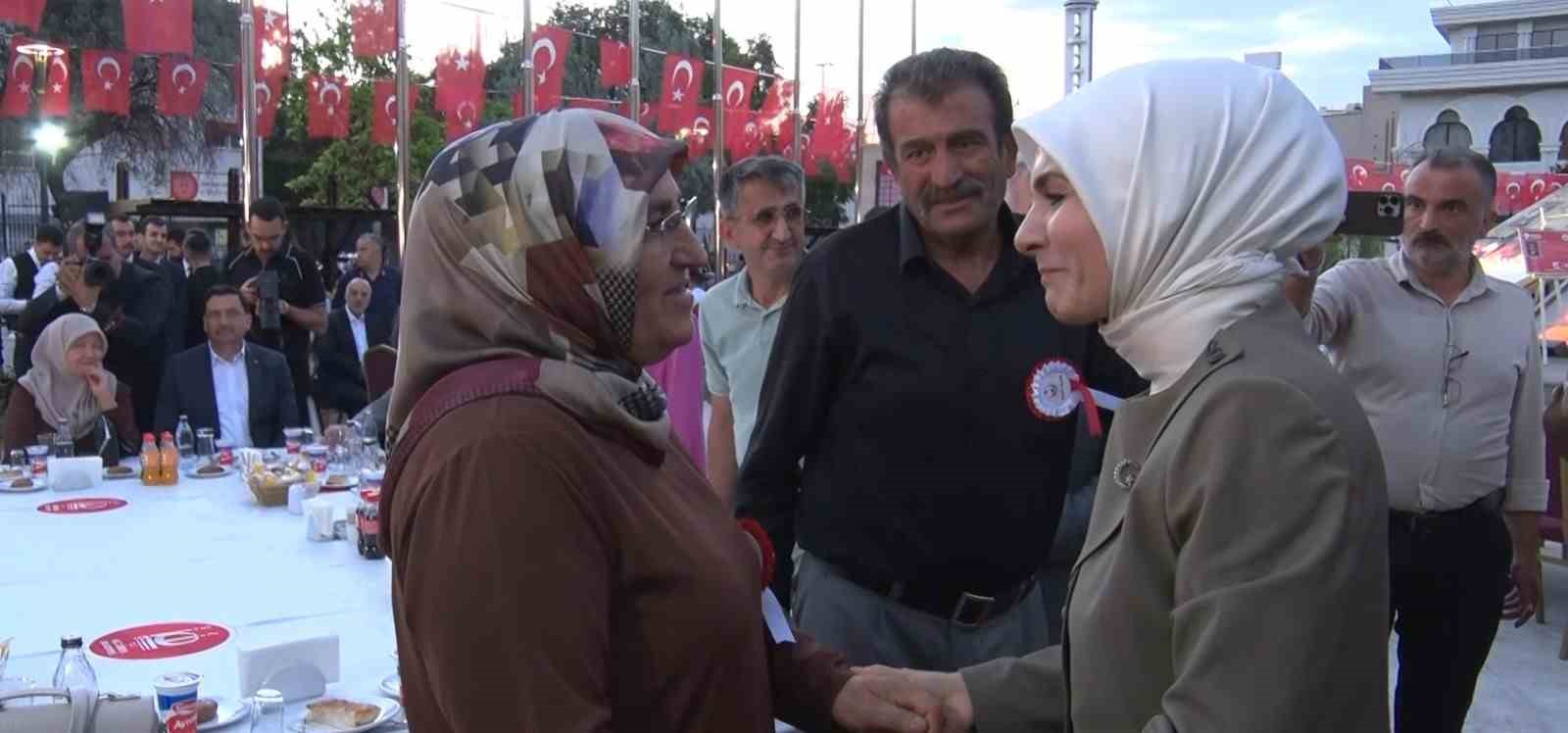 Bakan Göktaş: "FETÖ elebaşının kurduğu tuzak, 15 Temmuz gecesi milletimizin dik duruşuyla darmadağın olmuştur"