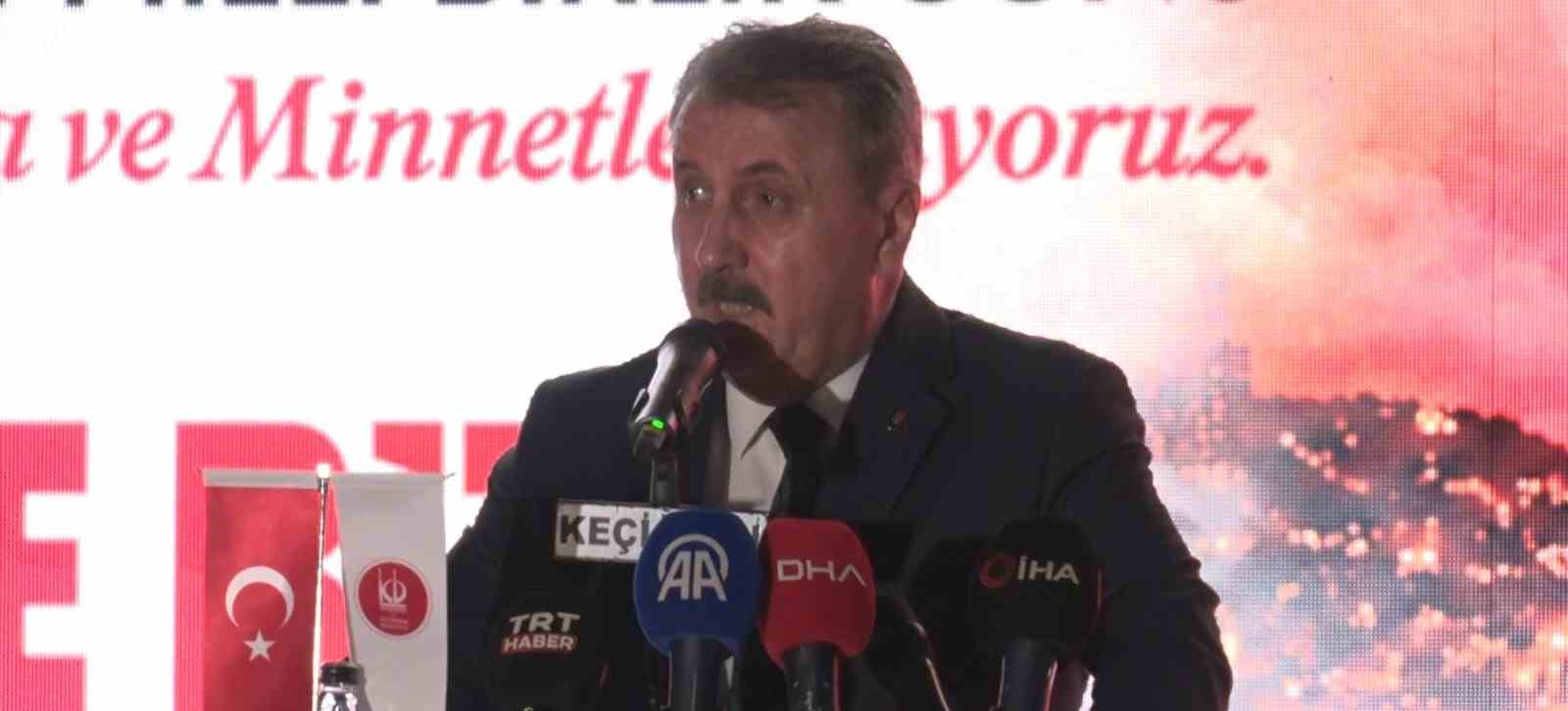 Bakan Göktaş: "FETÖ elebaşının kurduğu tuzak, 15 Temmuz gecesi milletimizin dik duruşuyla darmadağın olmuştur"