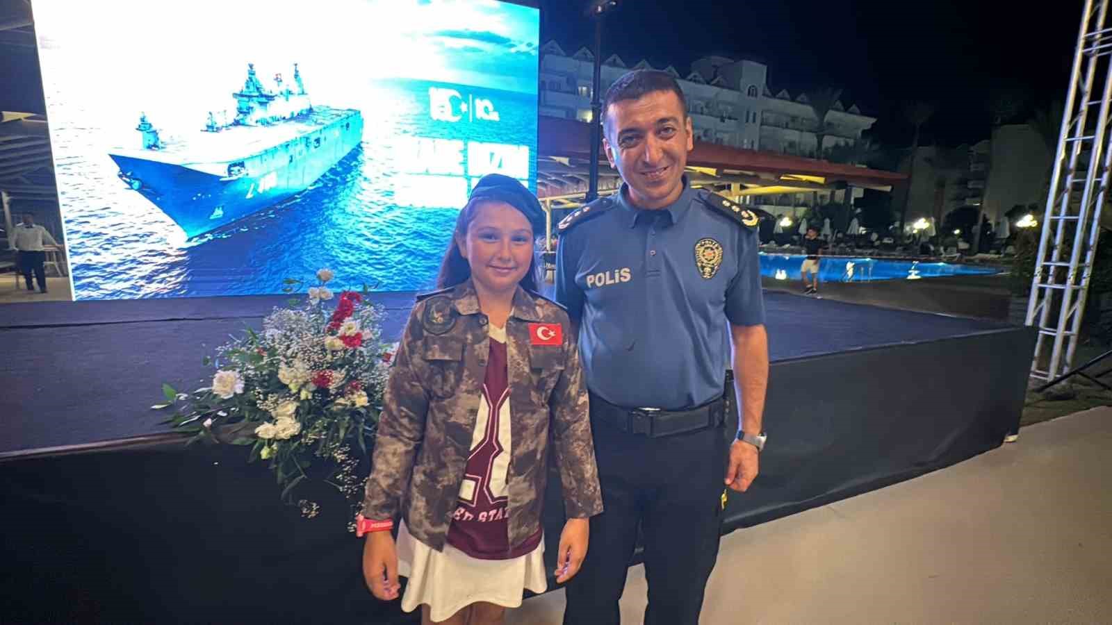 15 Temmuz şehidi PÖH Komiser Yardımcısı Güler’in yeğenine anlamlı hediye
