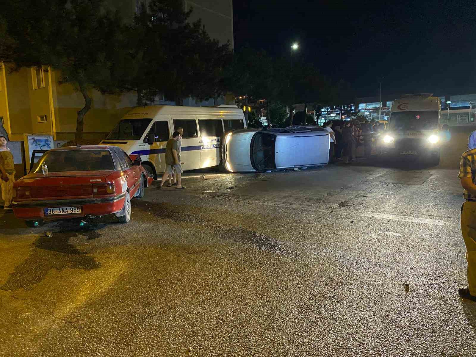 Kaza yaptığı aracıyla gitmek istedi, ekiplere zor anlar yaşattı