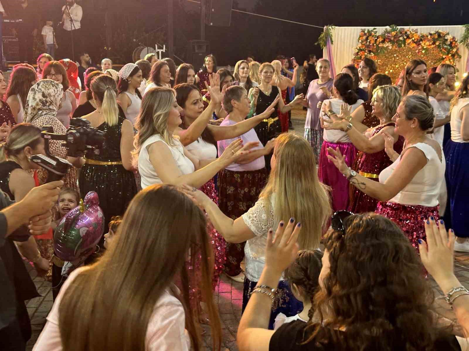 Tekirdağ’da Şalvar Gecesi renkli görüntülere sahne oldu