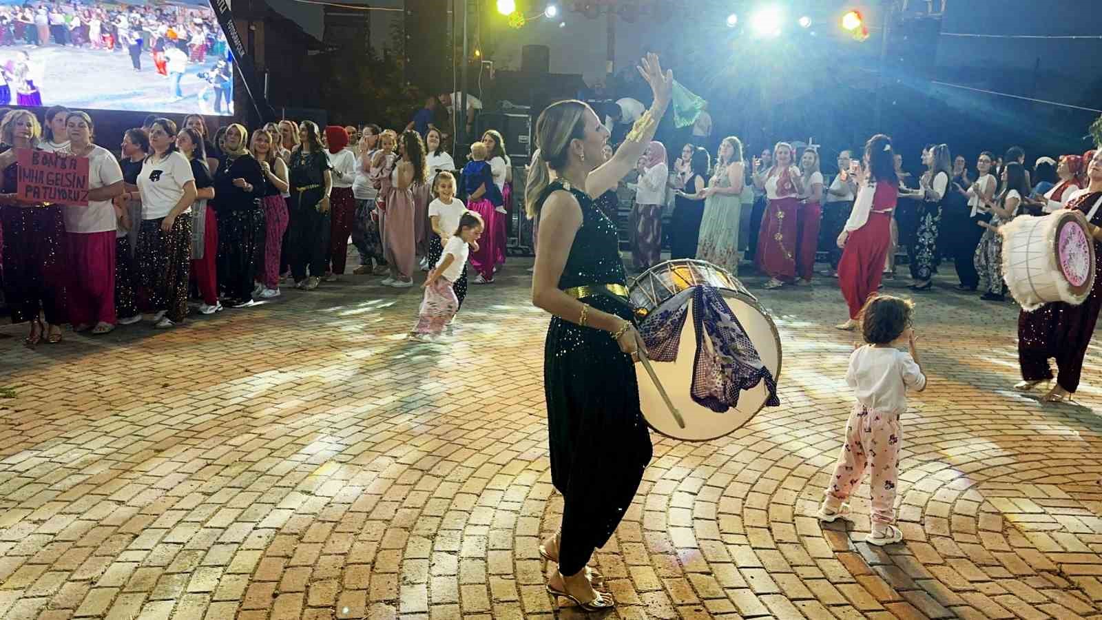 Tekirdağ’da Şalvar Gecesi renkli görüntülere sahne oldu