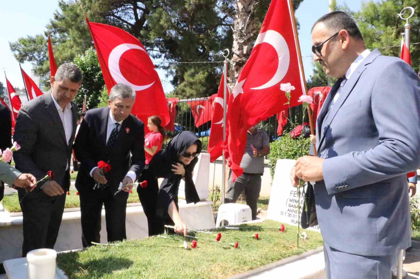 15 Temmuz şehidi annesi: "Onuncu yılındayız, şehidimiz gururumuz, onurumuz, oğlumuz, her şeyimiz"