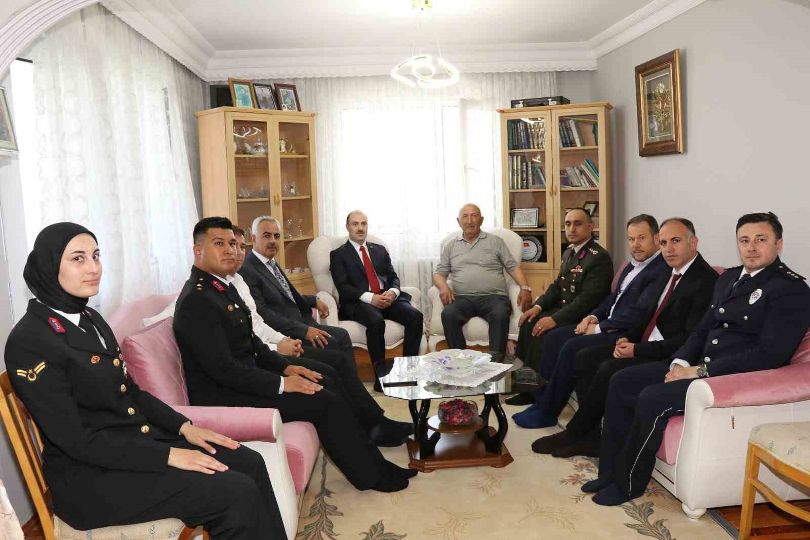 Oltu’da 15 Temmuz Şehitleri dualarla anıldı