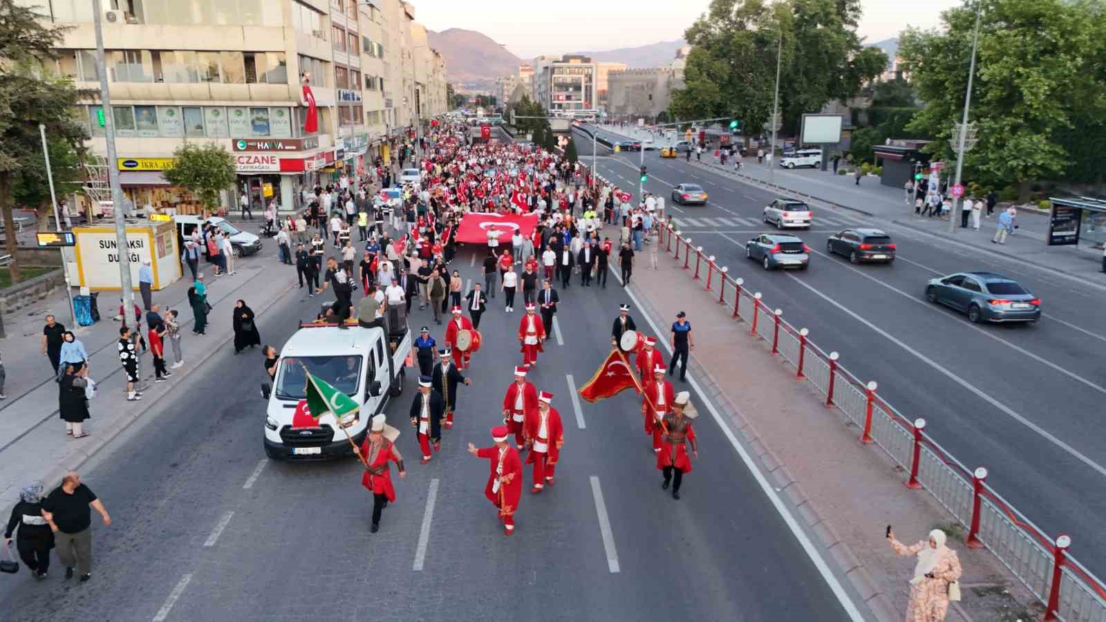Kayseri’de 15 Temmuz coşkusu
