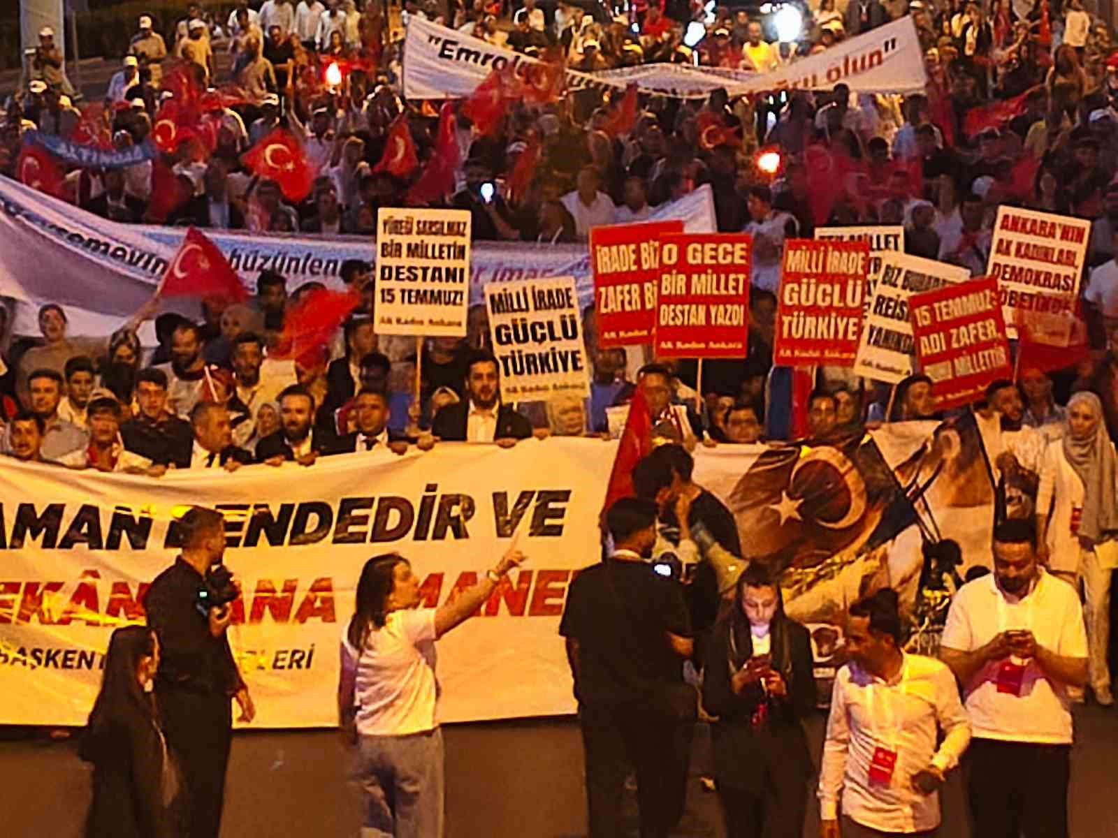 15 Temmuz’un 10. yıl dönümünde Cumhurbaşkanlığı Külliyesi’ne yürüyüş