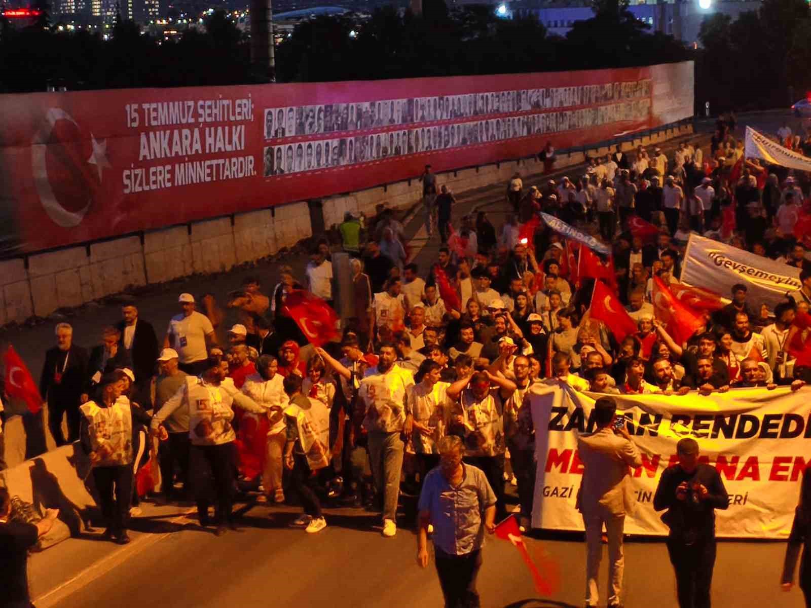 15 Temmuz’un 10. yıl dönümünde Cumhurbaşkanlığı Külliyesi’ne yürüyüş