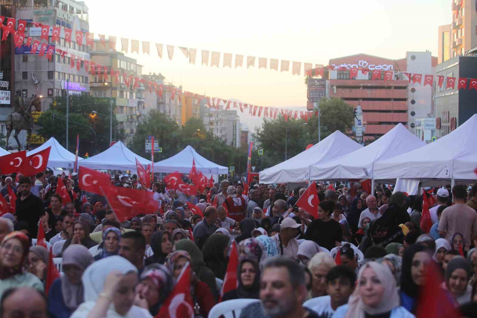 Bursa 15 Temmuz’un 10. yılında tek yürek
