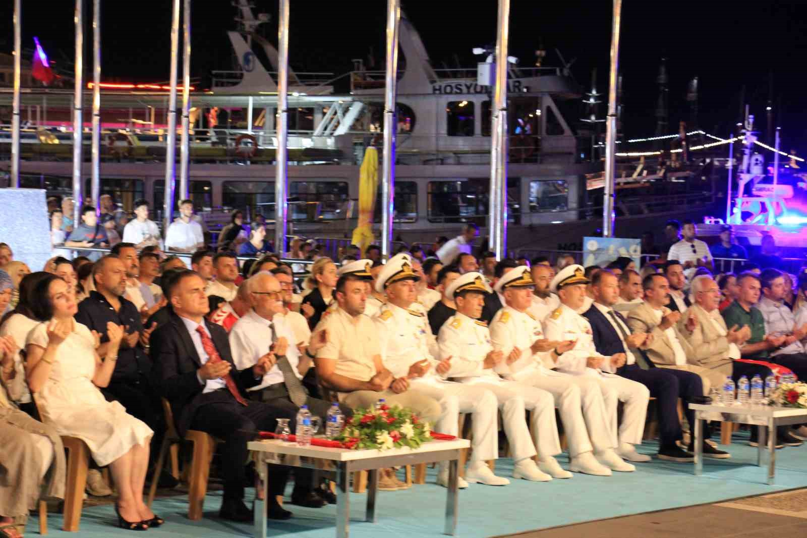 Marmaris’te 15 Temmuz şehitleri dualarla anıldı