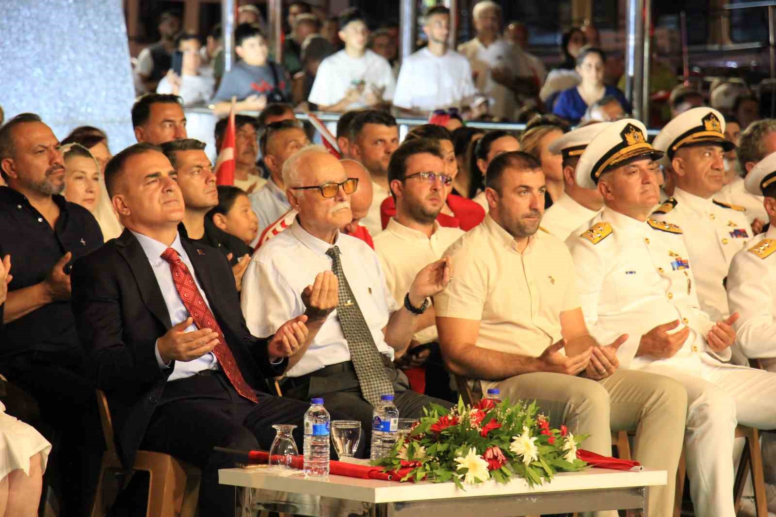 Marmaris’te 15 Temmuz şehitleri dualarla anıldı