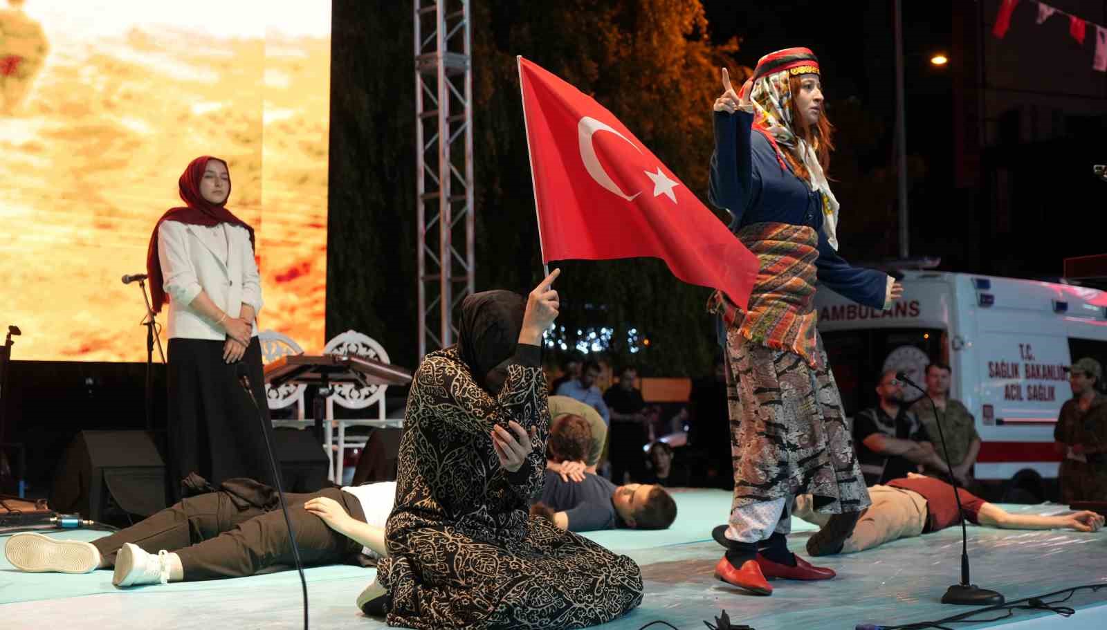 Kırıkkale 15 Temmuz’da tek yürek oldu: Binlerce vatandaş demokrasi yürüyüşünde buluştu