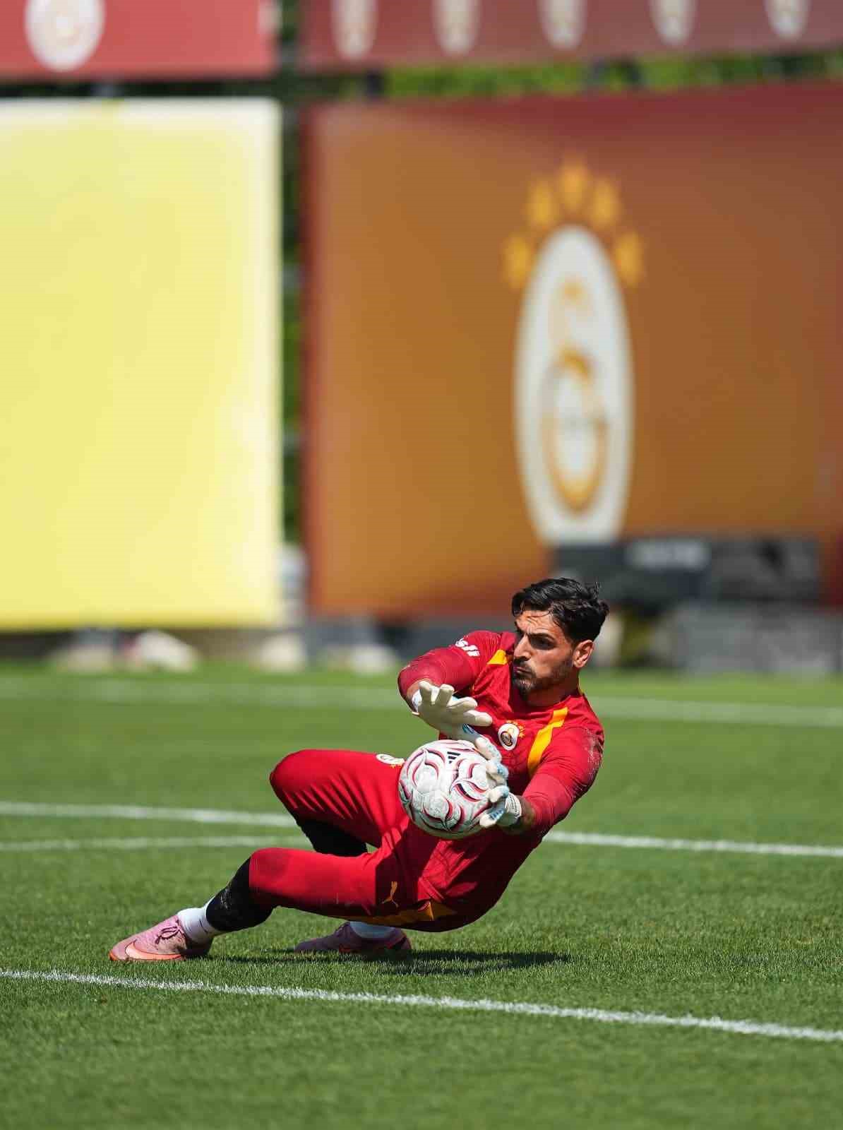 Galatasaray yeni sezon hazırlıklarına devam etti