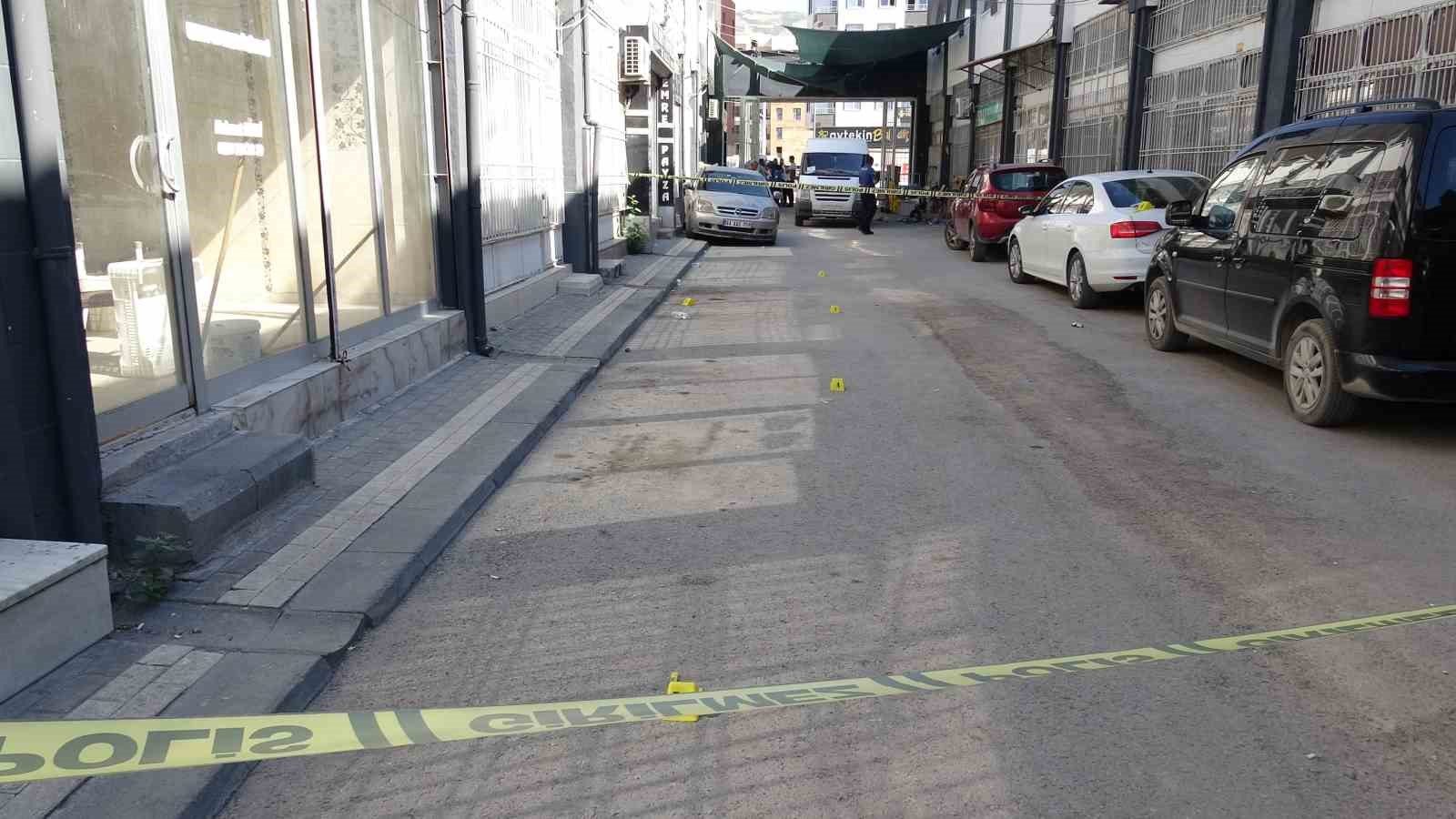 Malatya Şire Pazarı’nda silahlı kavga: 2 yaralı, 2 gözaltı