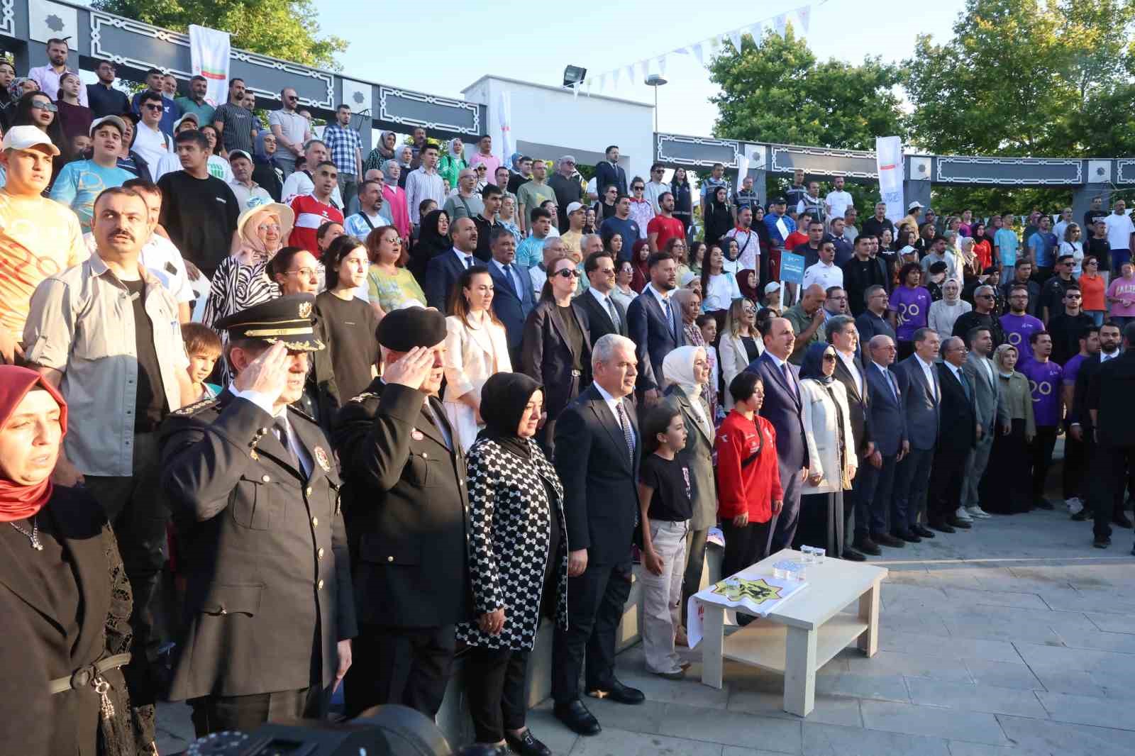 Bakan Göktaş: "2023-2030 dönemini kapsayan II. Ulusal Otizm Eylem Planımız çerçevesinde çok yönlü adımlar atıyoruz"