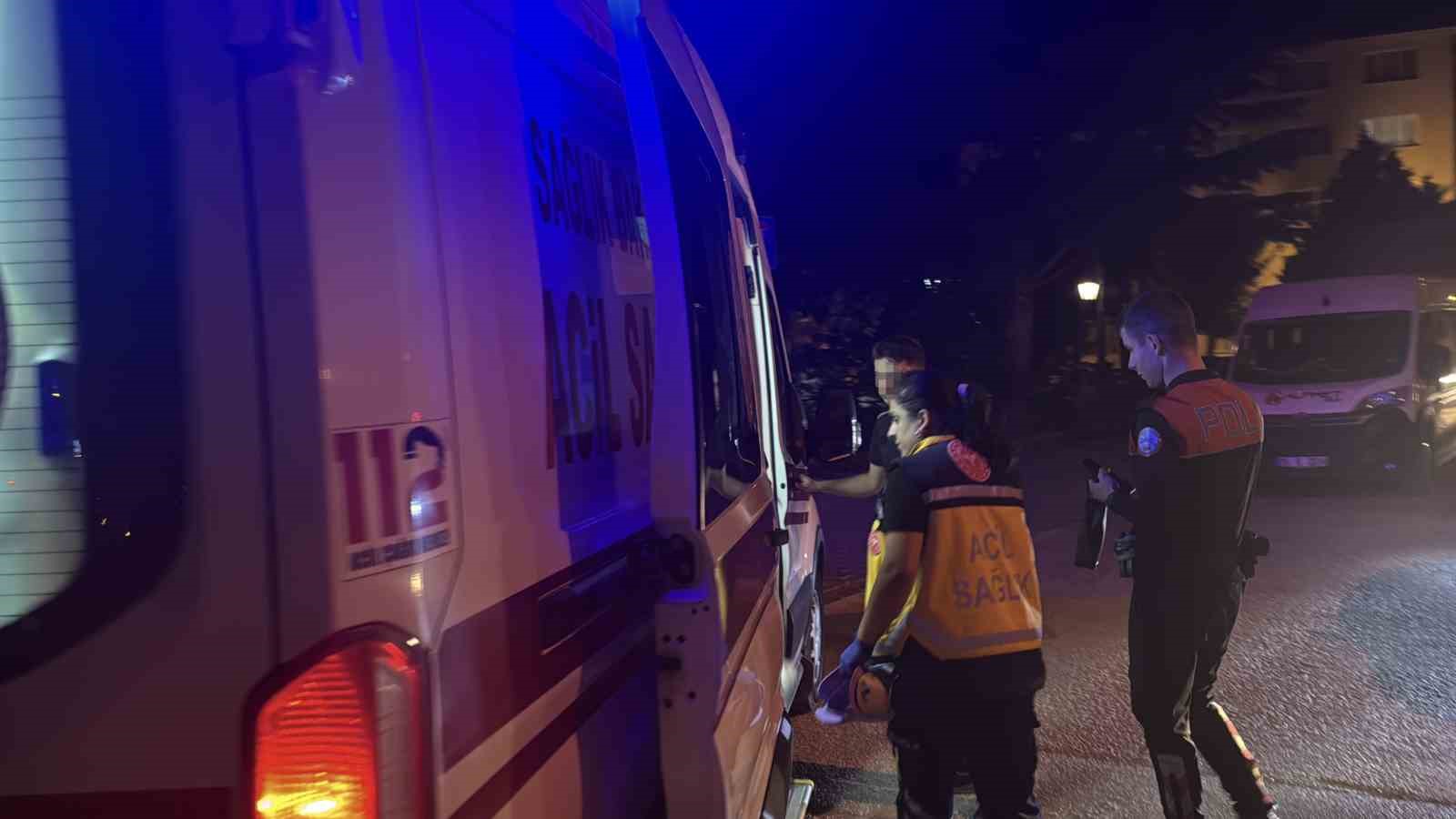 Eskişehir’de polisten kaçan motosikletli kaza yaptı