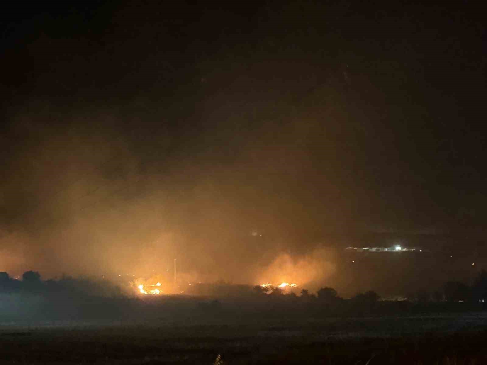 Güdül’de otluk alanda çıkan yangın söndürüldü