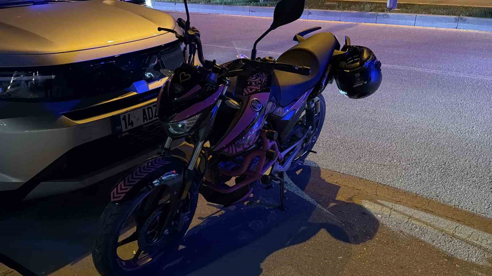 Bolu’da otomobille çarpışan motosiklet sürücüsü yaralandı