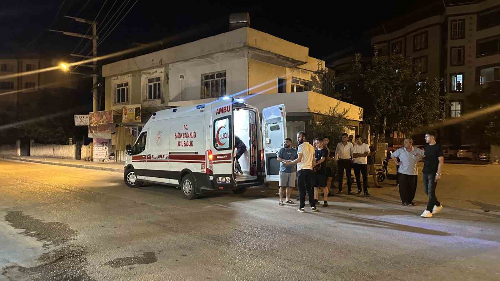 Osmaniye’de otomobilin çarptığı motosiklet sürücüsü yaralandı