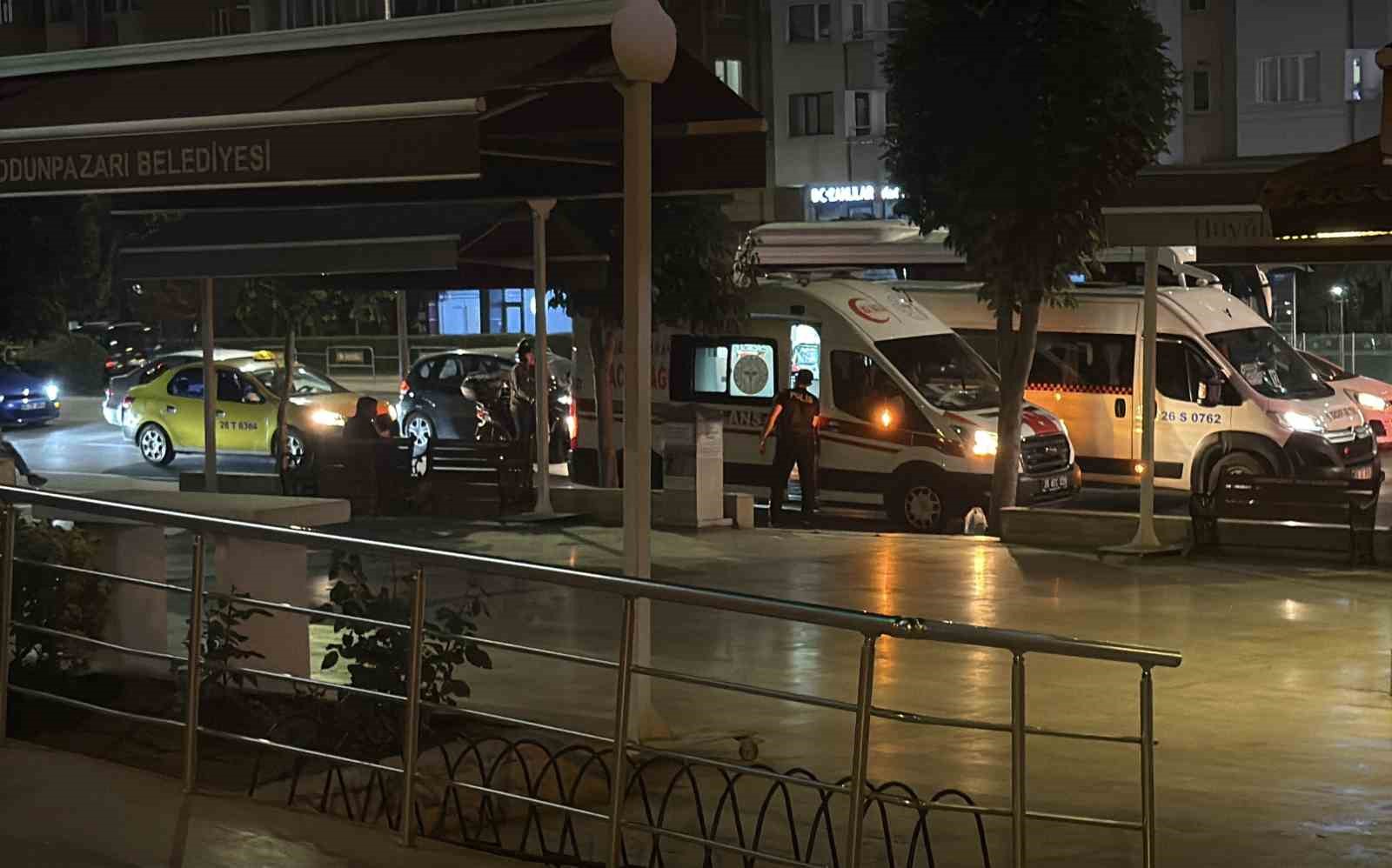 Şadırvanda baygın haldeki şahsa din görevlisi müdahale etti
