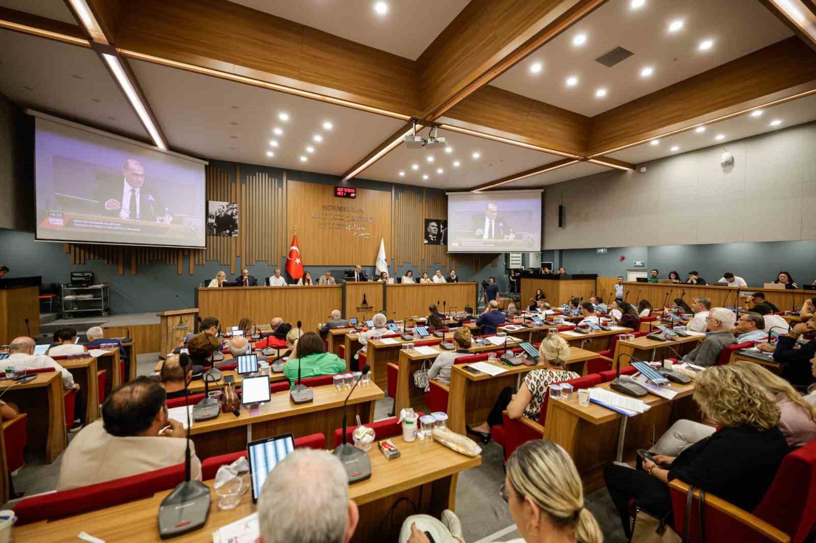 Uzundere iddialarına karşı hukuki açıklama: "Belediyemizin kaybettiği kira davası yok"