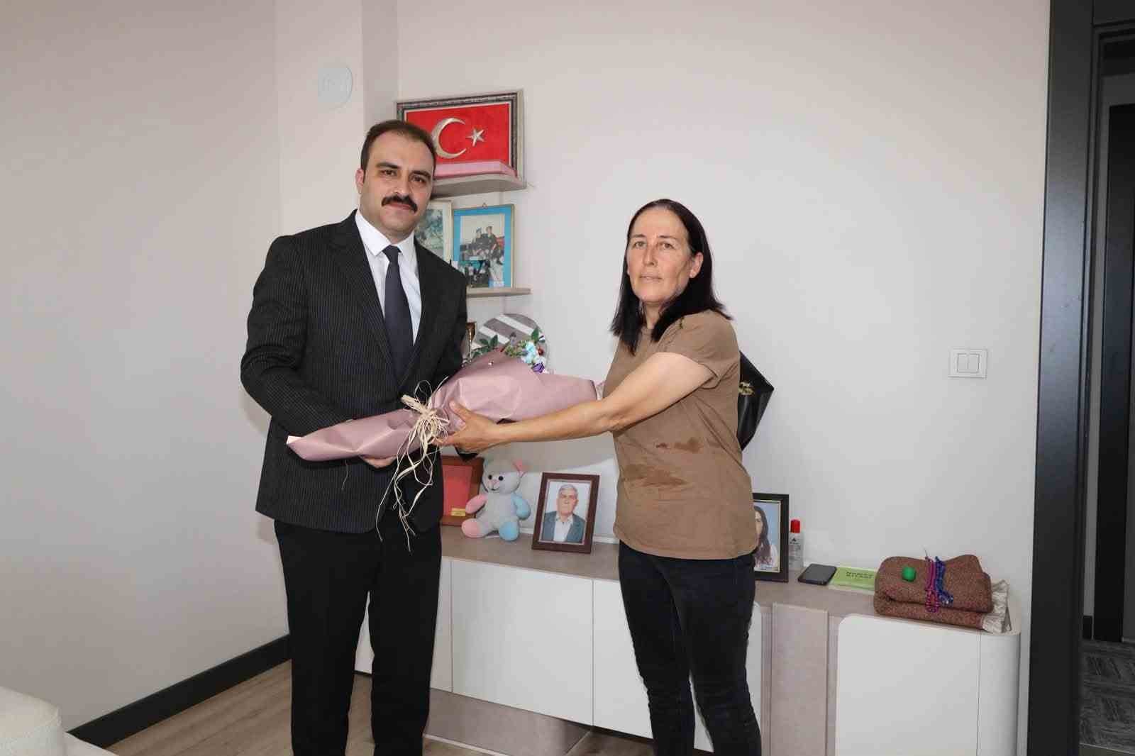 Kaymakam Battal, şehit aileleri ve gazi ile bir araya geldi