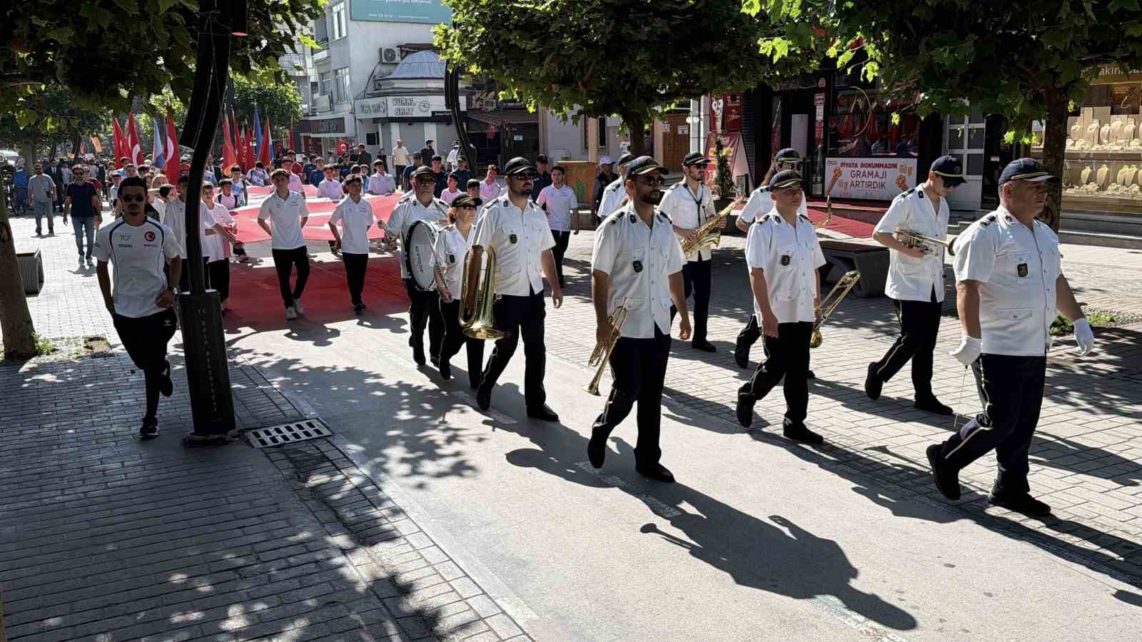 Atatürk’ün Bolu’ya gelişinin 92’nci yıl dönümü törenle kutlandı