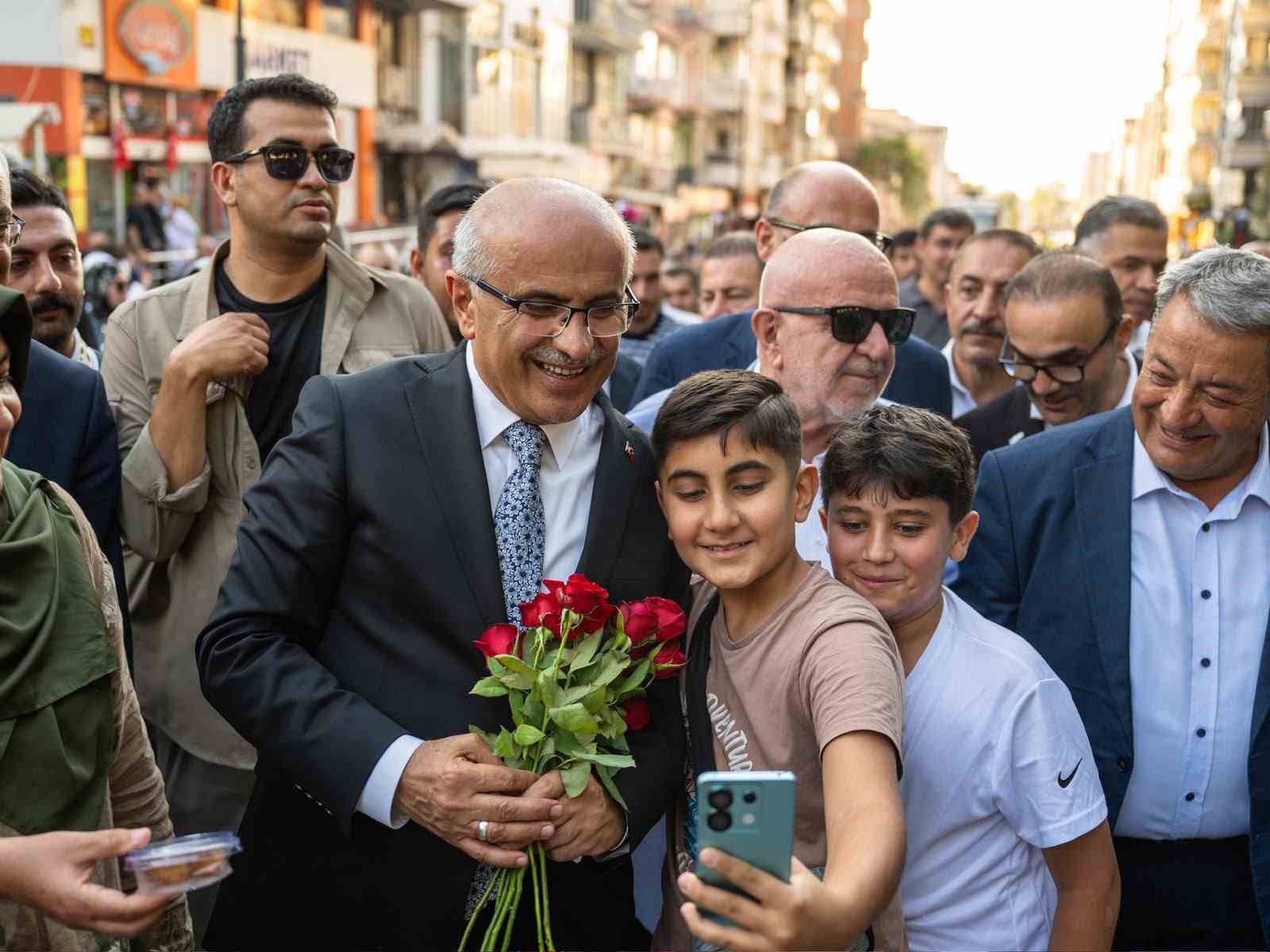 Kayısı Festivali kortej yürüyüşü coşkuyla yapıldı