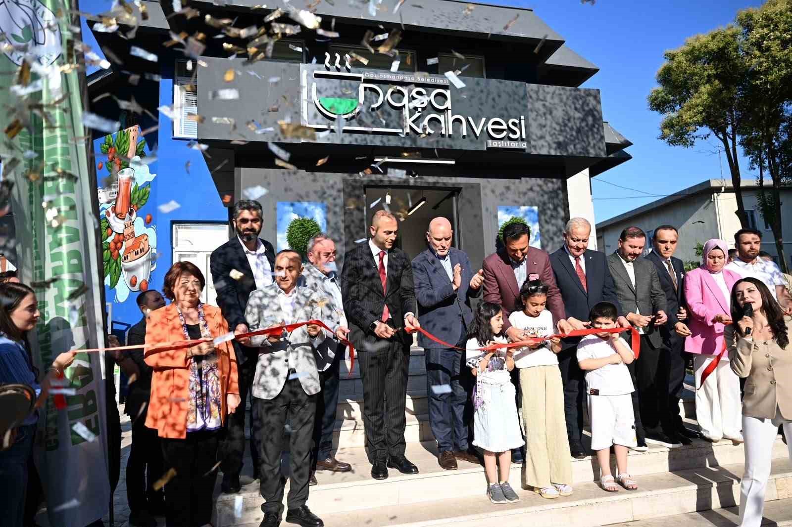 Gaziosmanpaşa’da ’Paşa Kahvesi’nin ilk şubesi hizmete açıldı