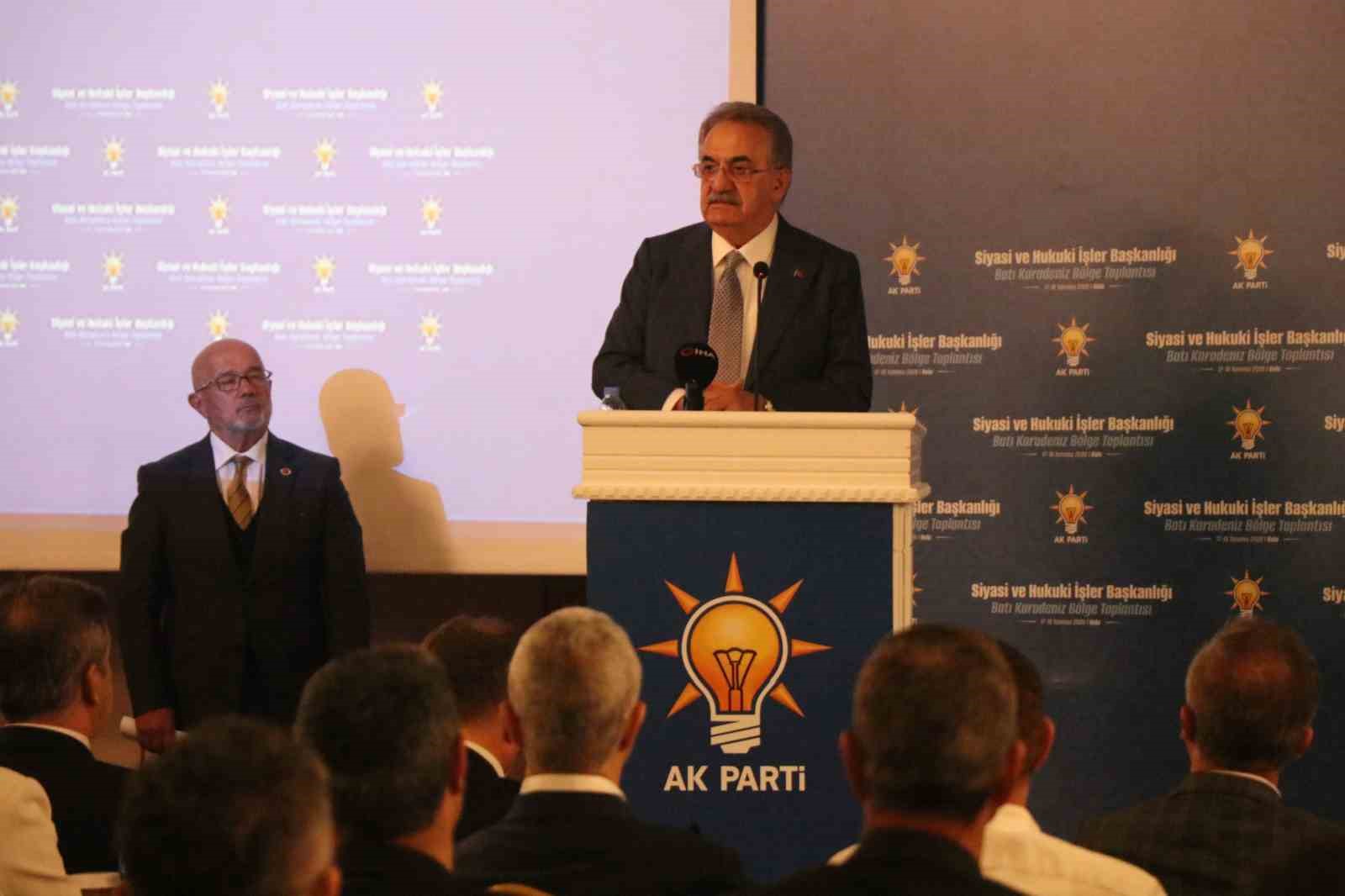 AK Parti Genel Başkan Yardımcısı Yazıcı, "Mevcut anayasa yamalı bohçaya dönüşmüş"