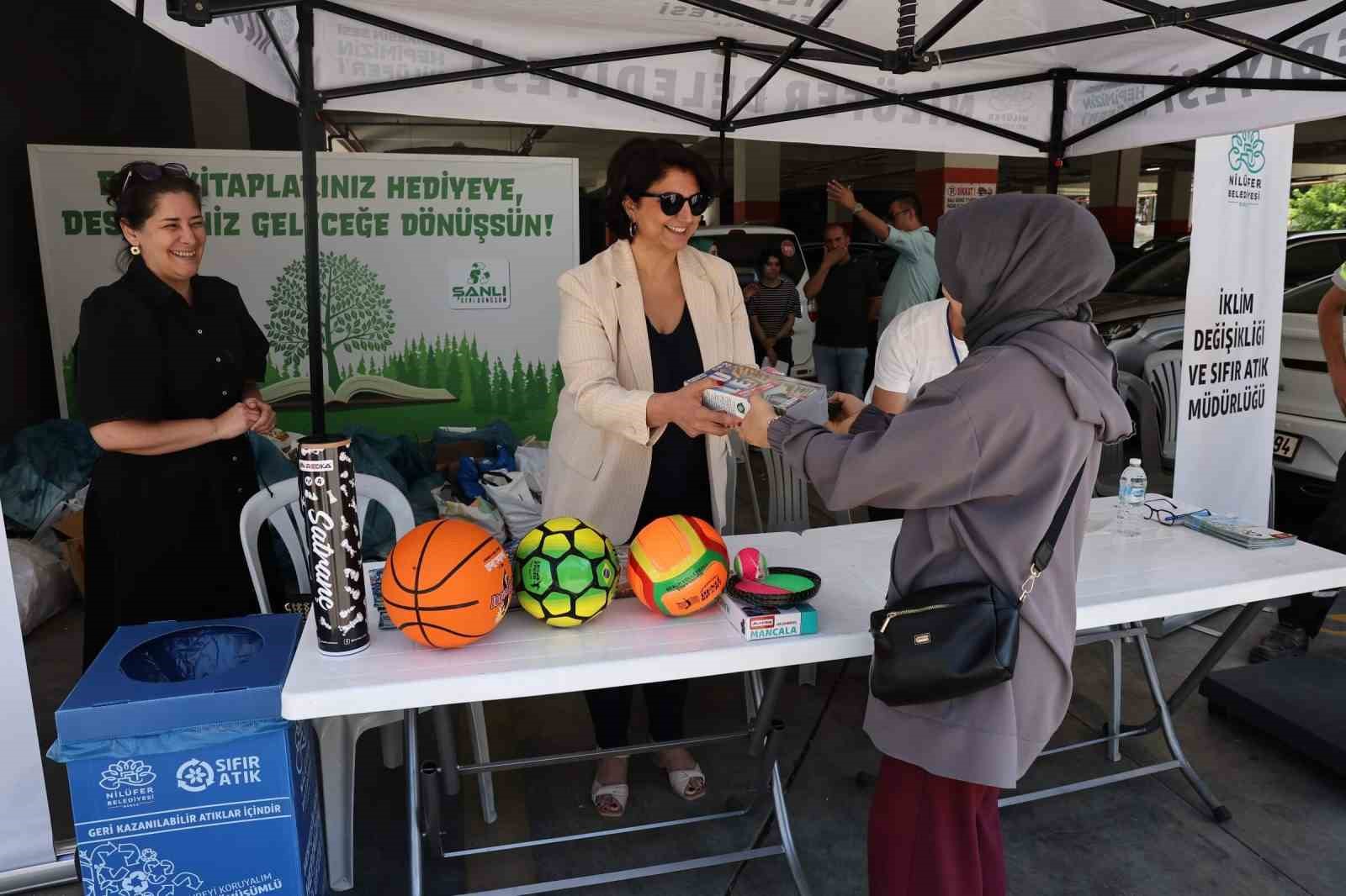 Nilüfer’de tonlarca eski kitap geleceğe umut oldu