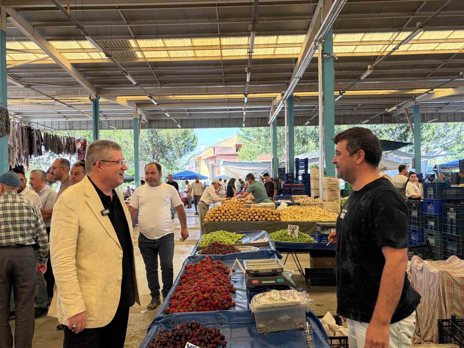 Denizli AK Parti Kayıhan Pazarının nabzını tuttu