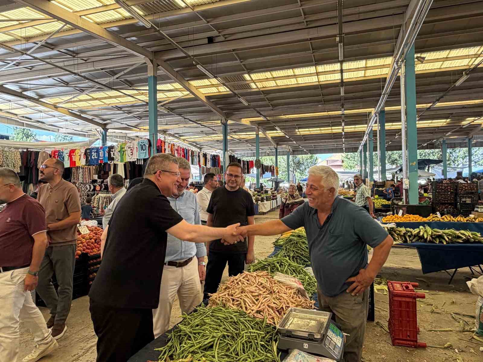 Denizli AK Parti Kayıhan Pazarının nabzını tuttu