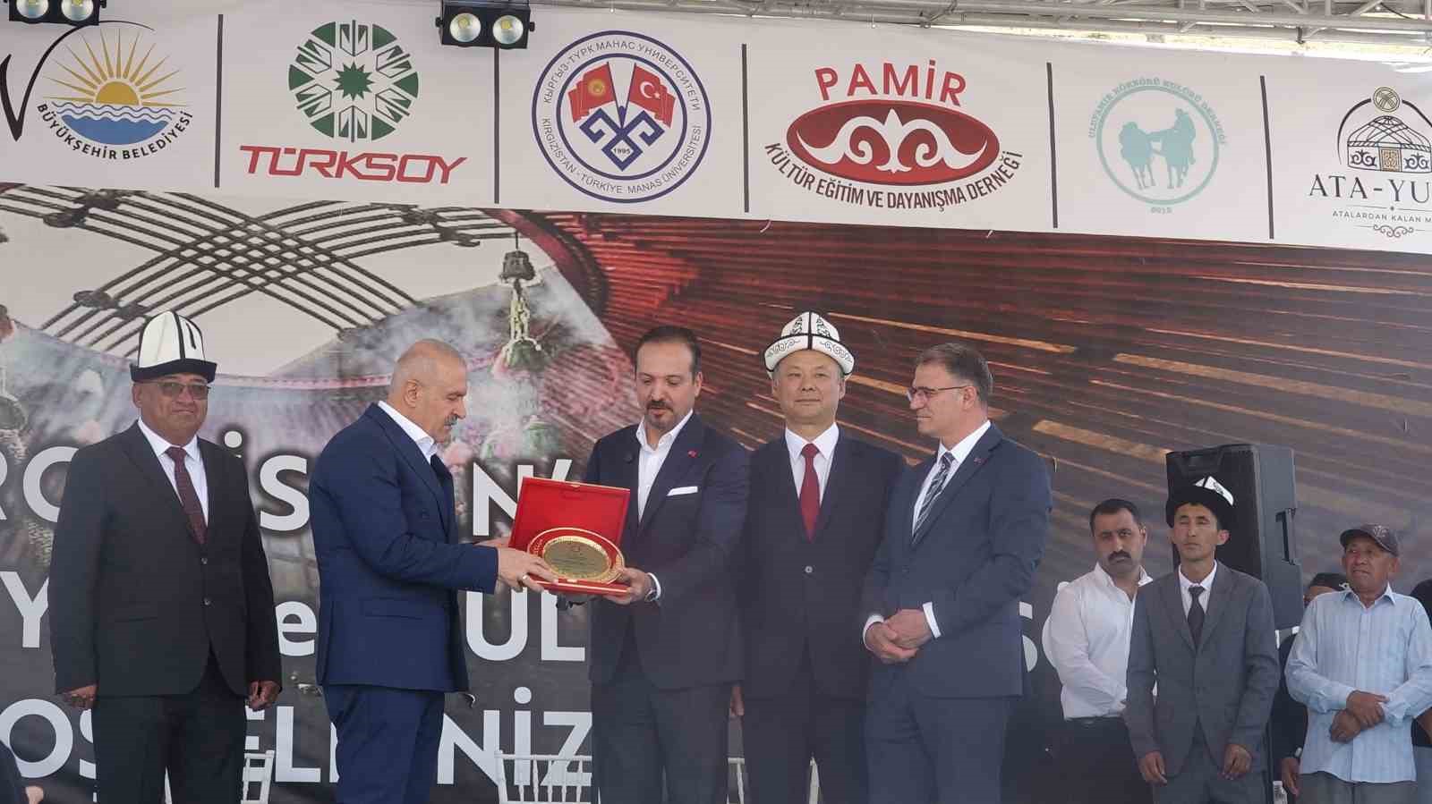 Erciş’te "12. Ulupamir Kültür Şöleni"