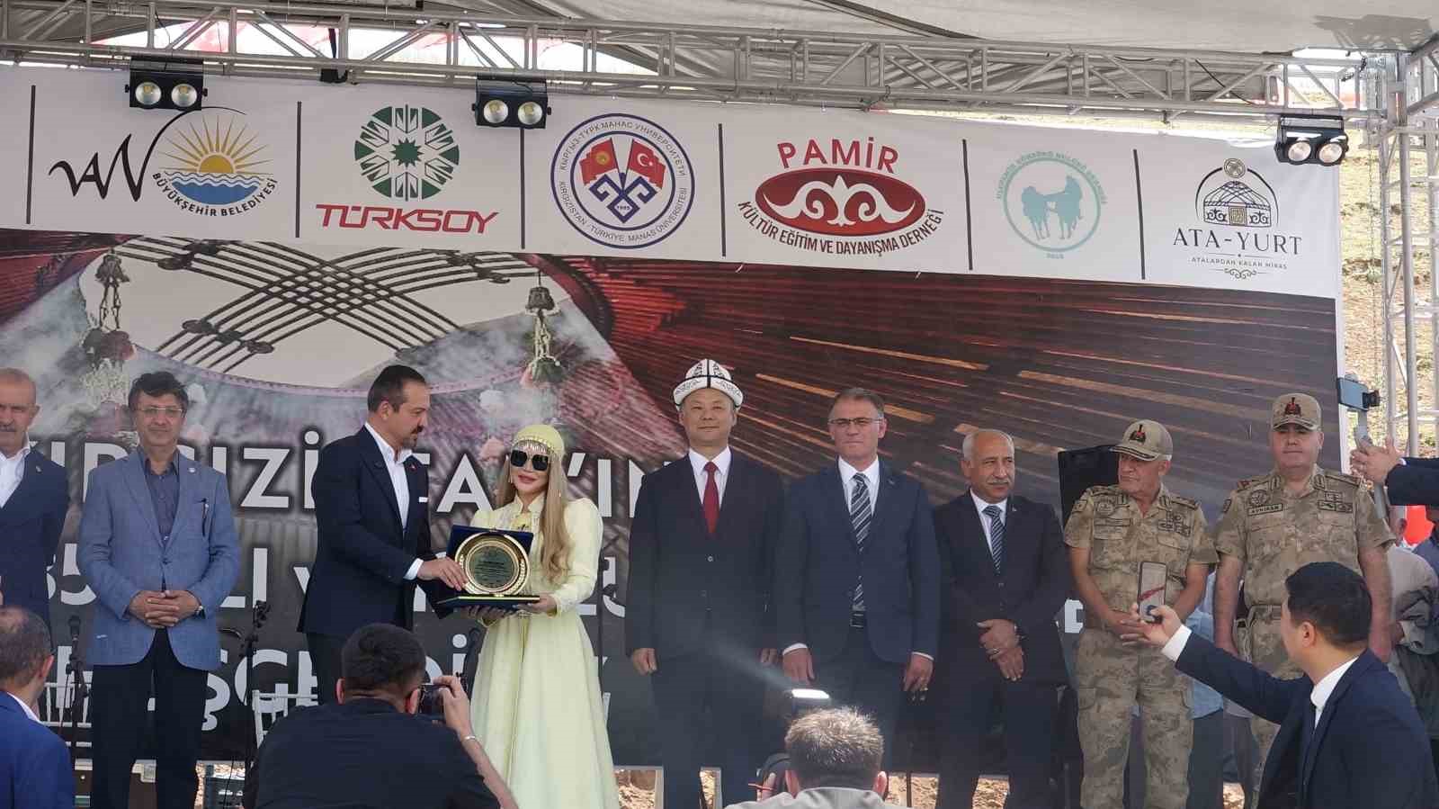 Erciş’te "12. Ulupamir Kültür Şöleni"