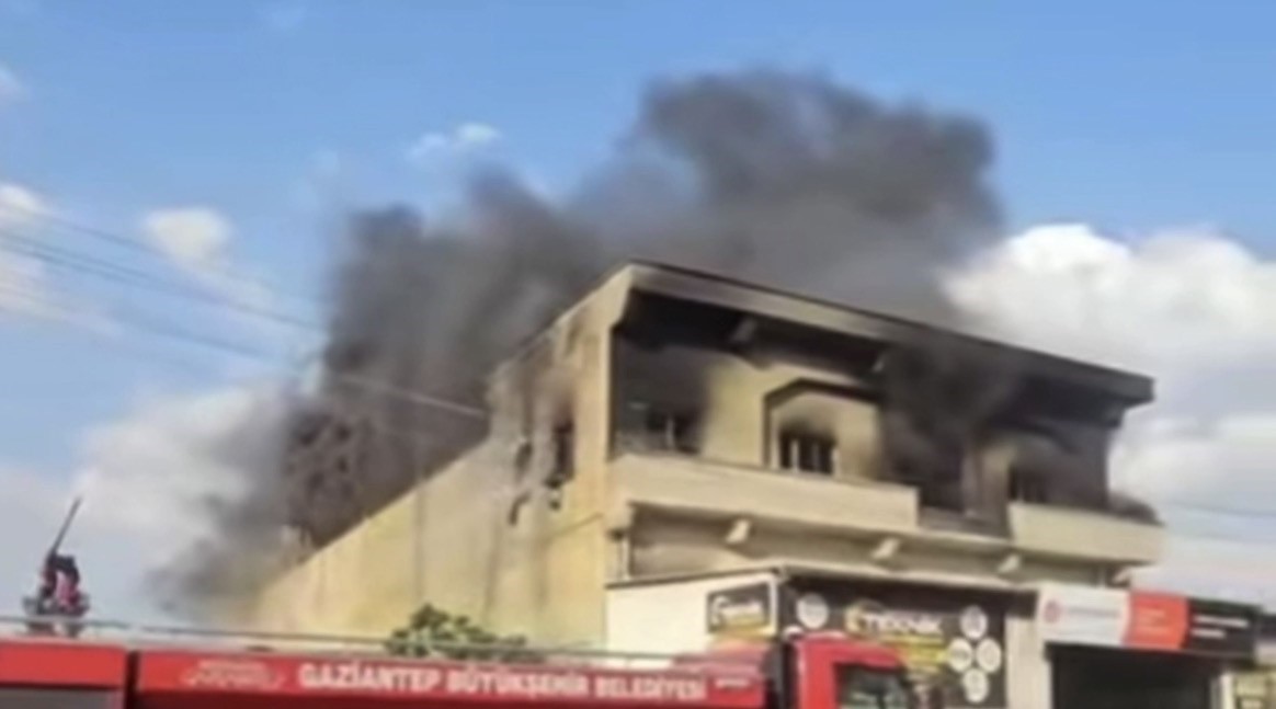 Gaziantep’te iş yeri yangını