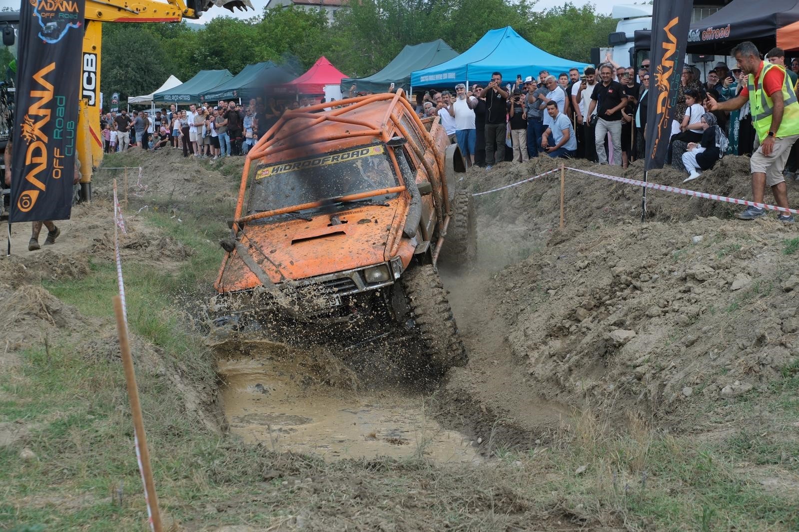 Çamur ve adrenalin Yenice’de buluştu: Off-Road tutkunları nefes kesti