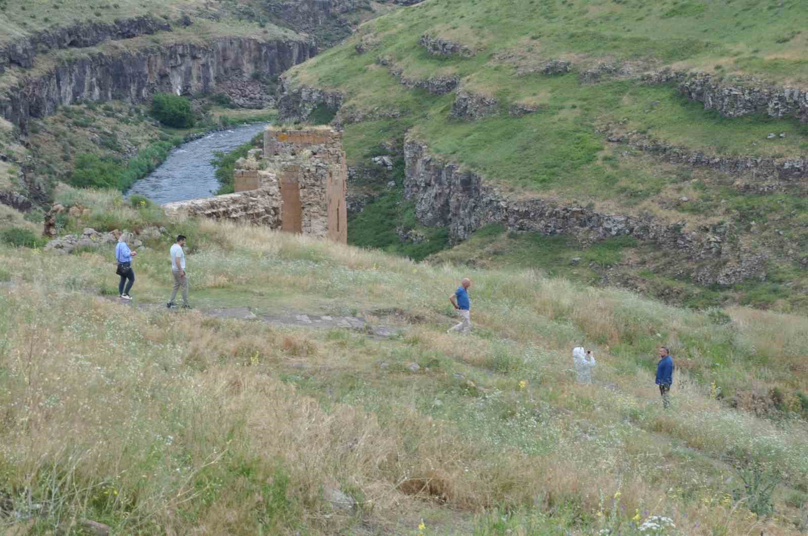 Kars’taki Tarihi Ani Ören Yeri ziyaretçilerini ağırlıyor