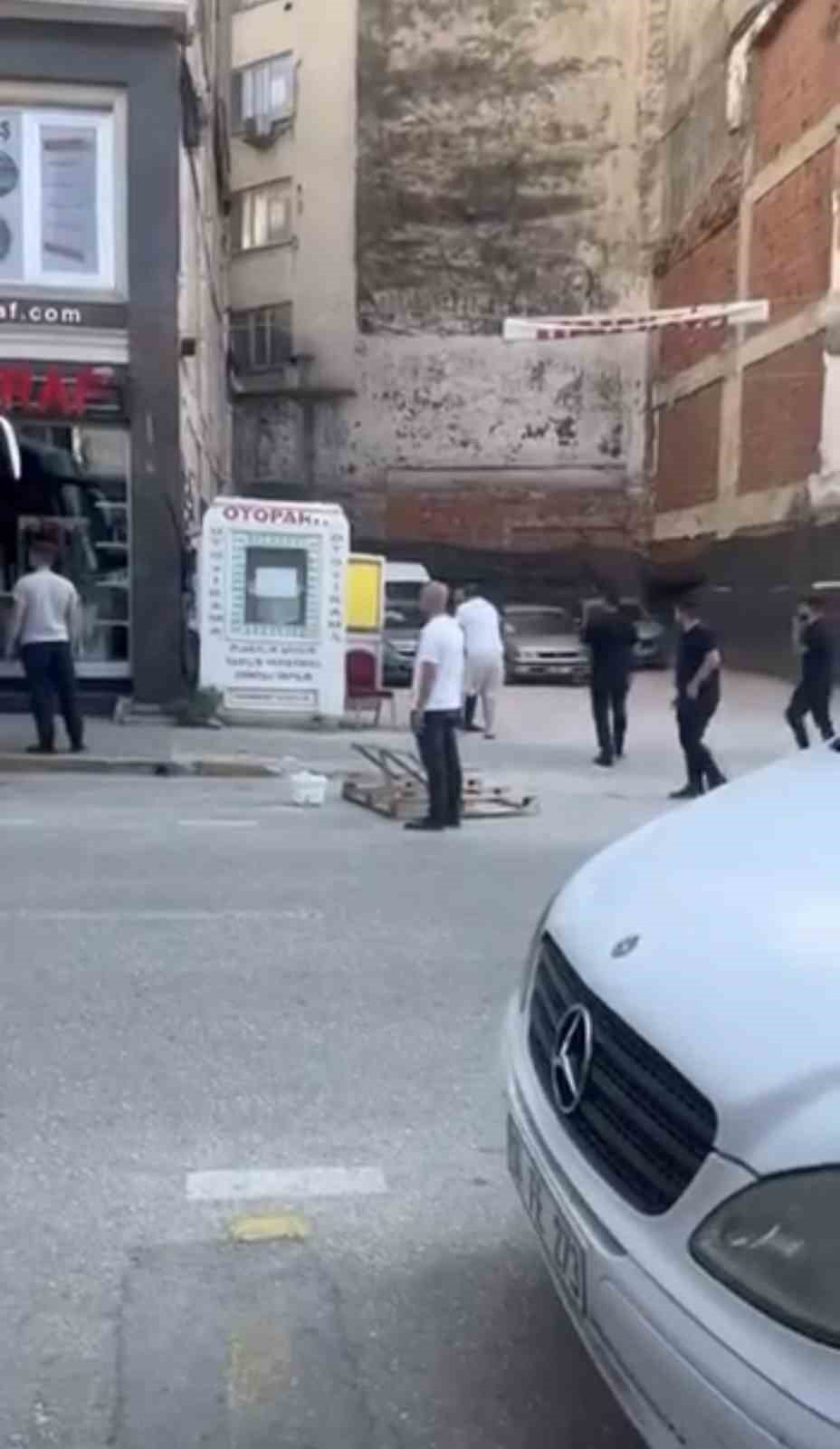Bursa’da otopark görevlisi ile vatandaş arasında bıçaklı kavga