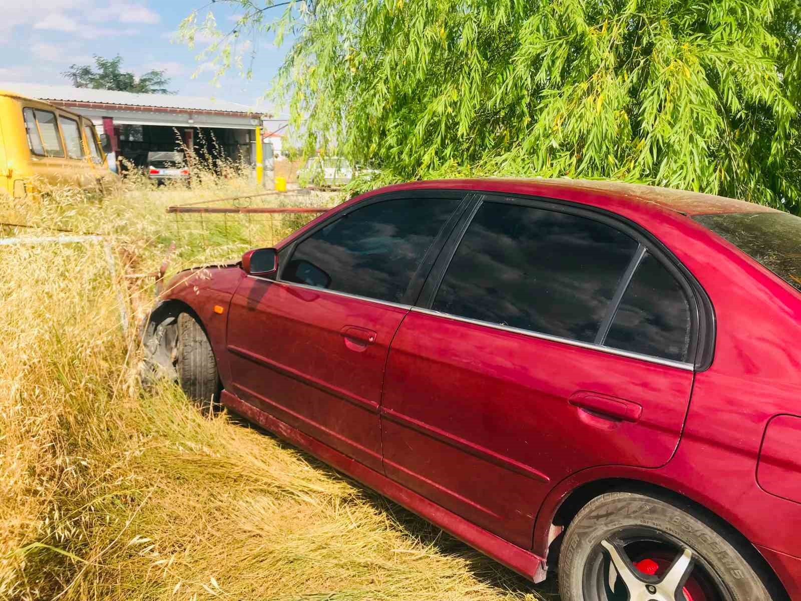İki otomobilin çarpıştığı kazada 4 kişi yaralandı