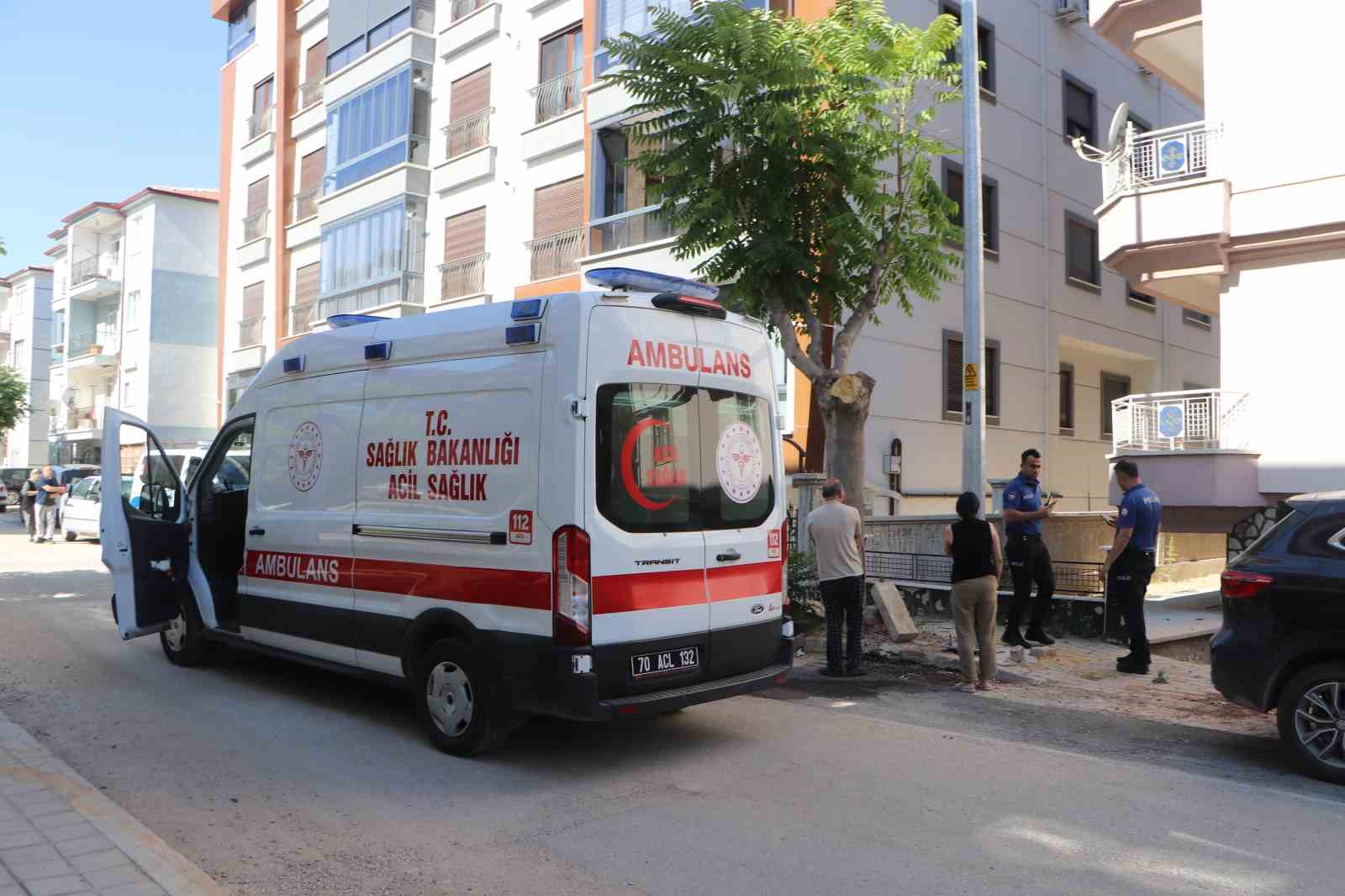 Karaman’da balkondan düşen şahıs yaralandı