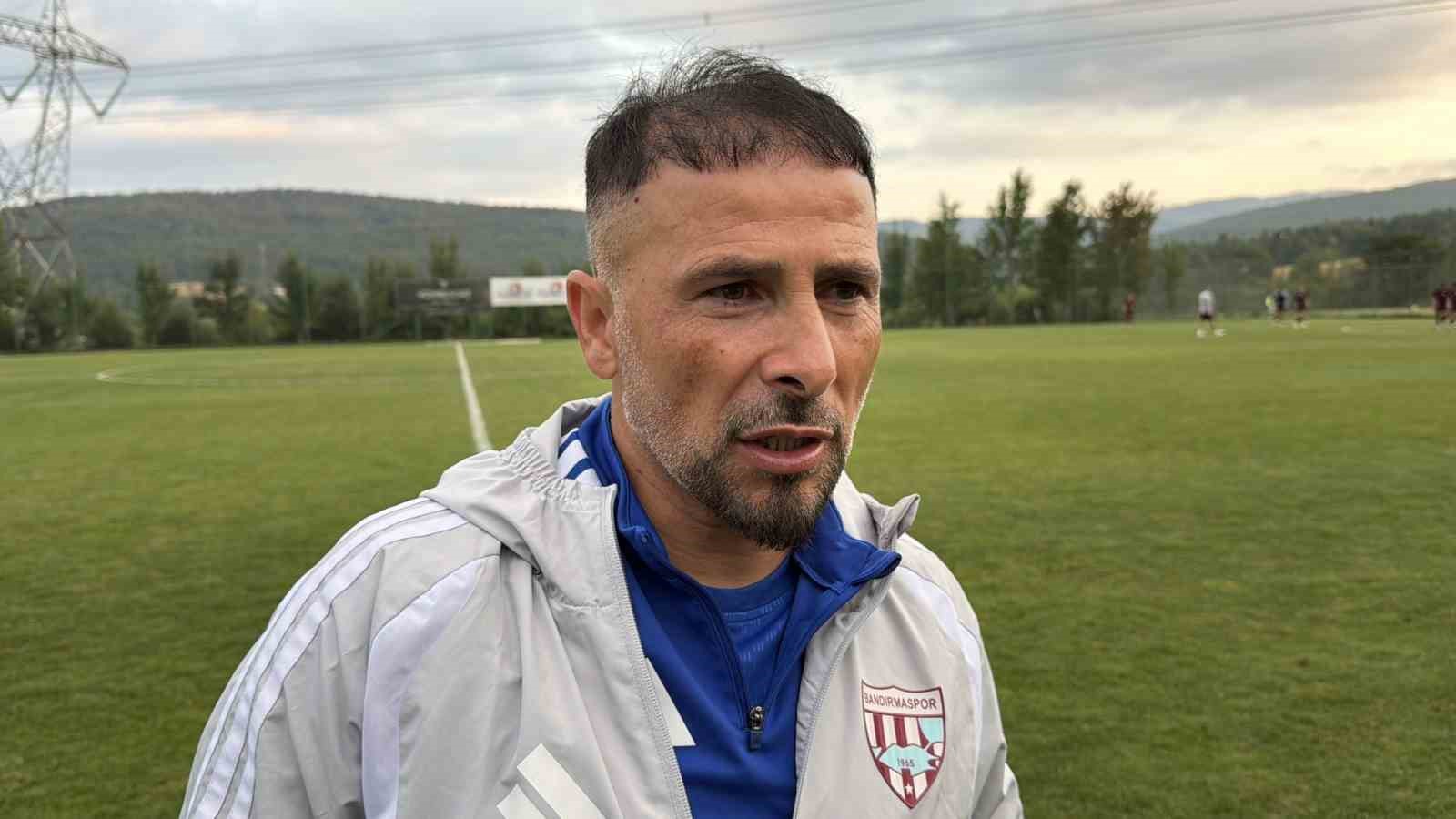 Ertuğrul Arslan: "Aramıza katmayı düşündüğümüz 3-4 oyuncu var"